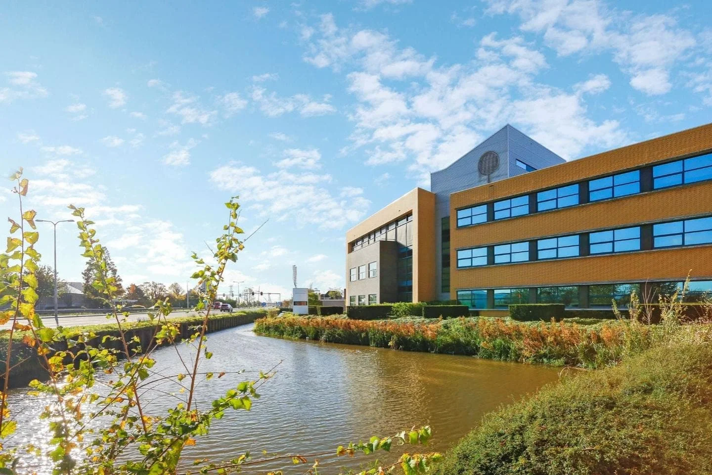 Foto van de Kamer gelegen aan de Tiendweg in Naaldwijk