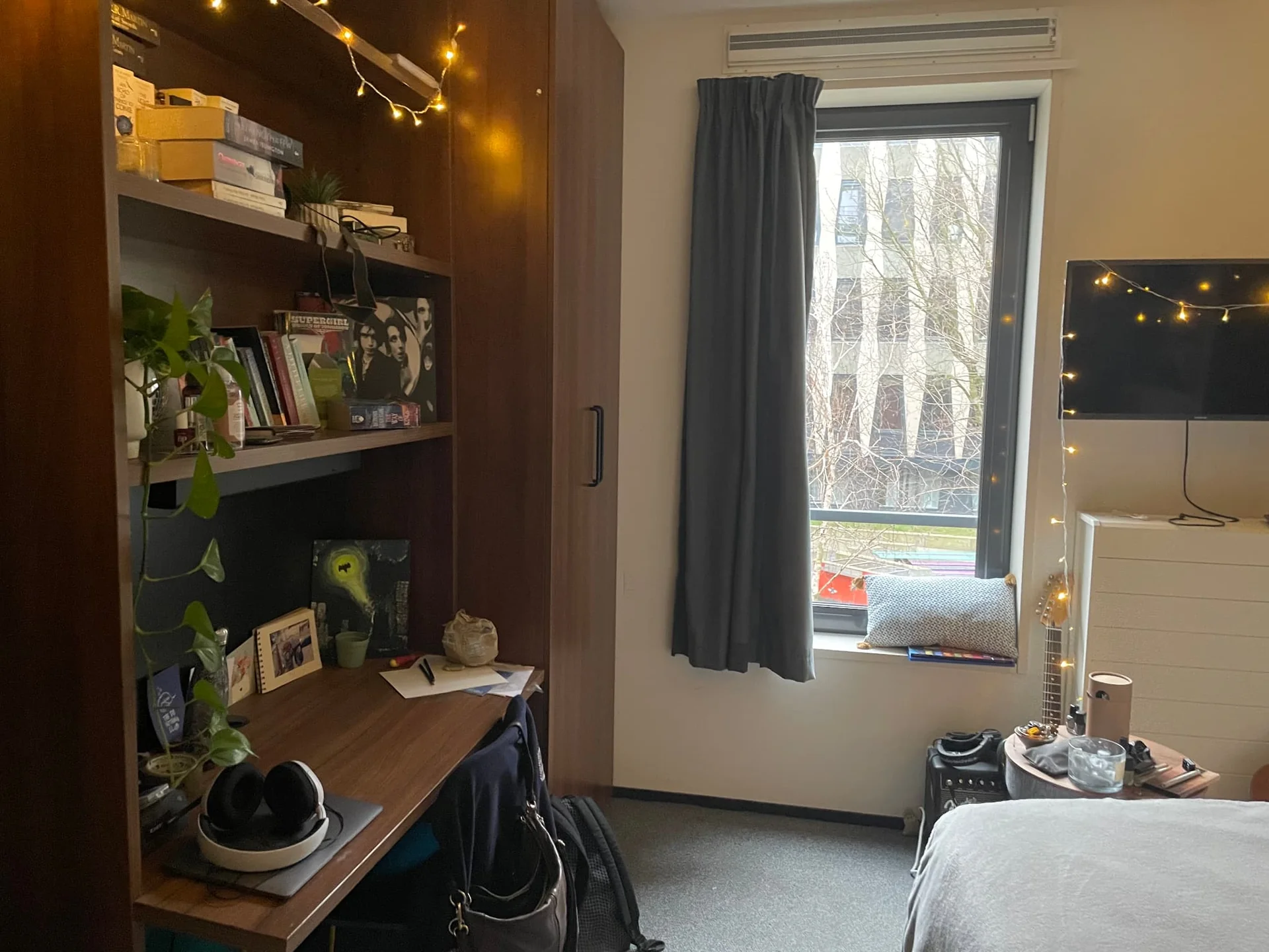 Foto van de Kamer gelegen aan de Van de Sande Bakhuijzenstraat in Amsterdam
