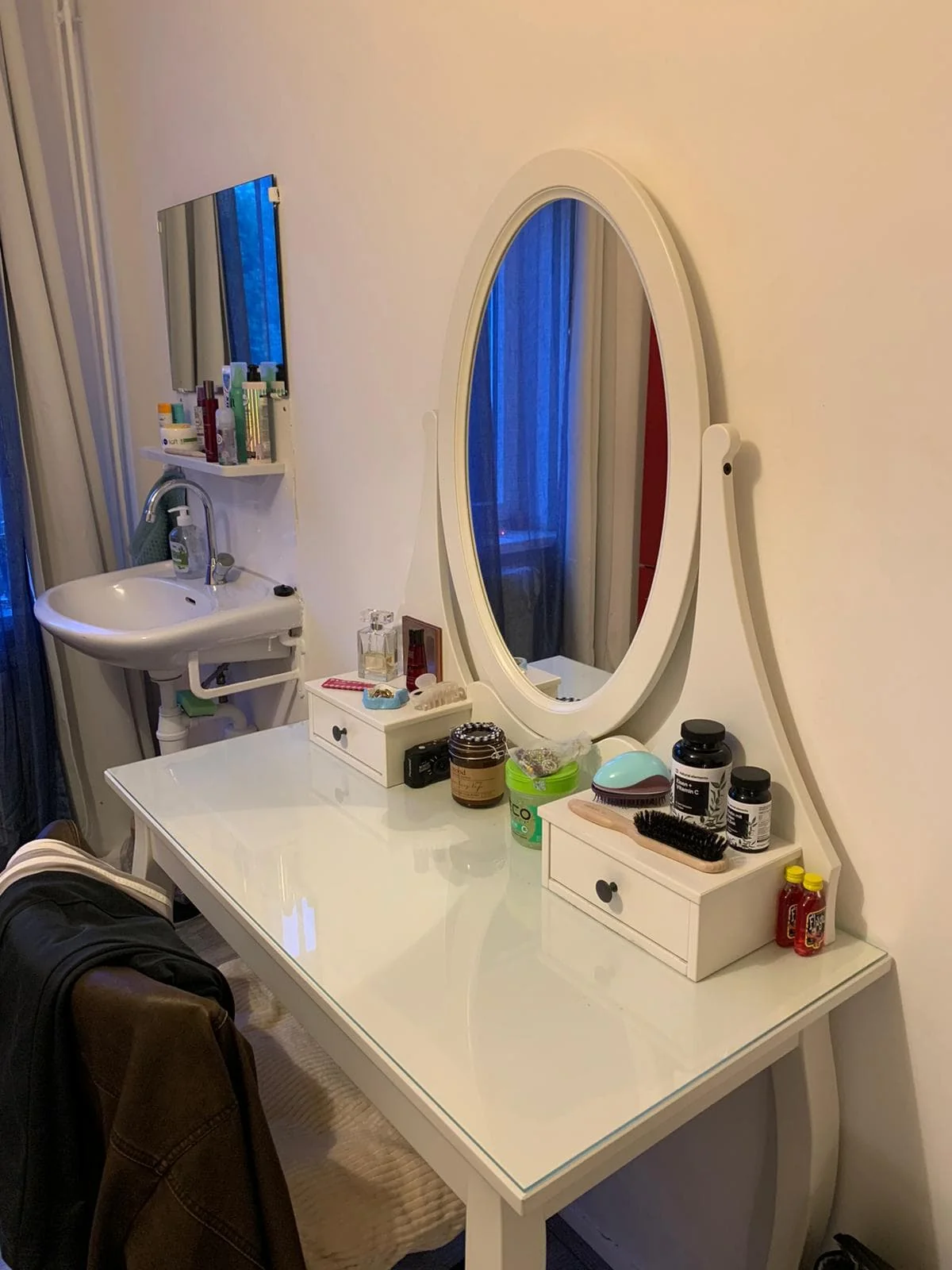 Foto van de Kamer gelegen aan de Van Oldenbarneveltlaan in Groningen