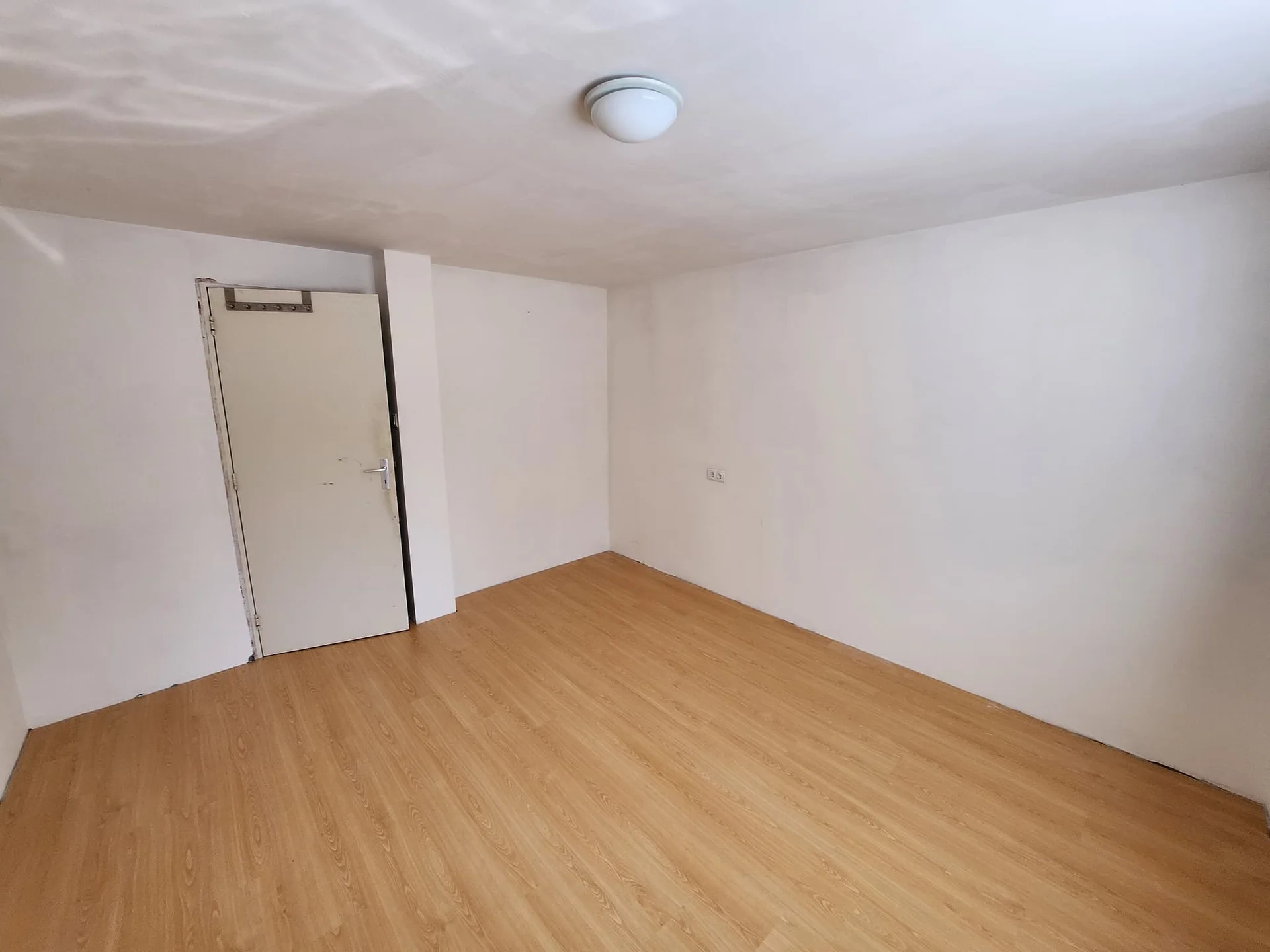 Foto van de Kamer gelegen aan de Kasteel Doorwerthstraat in Tilburg