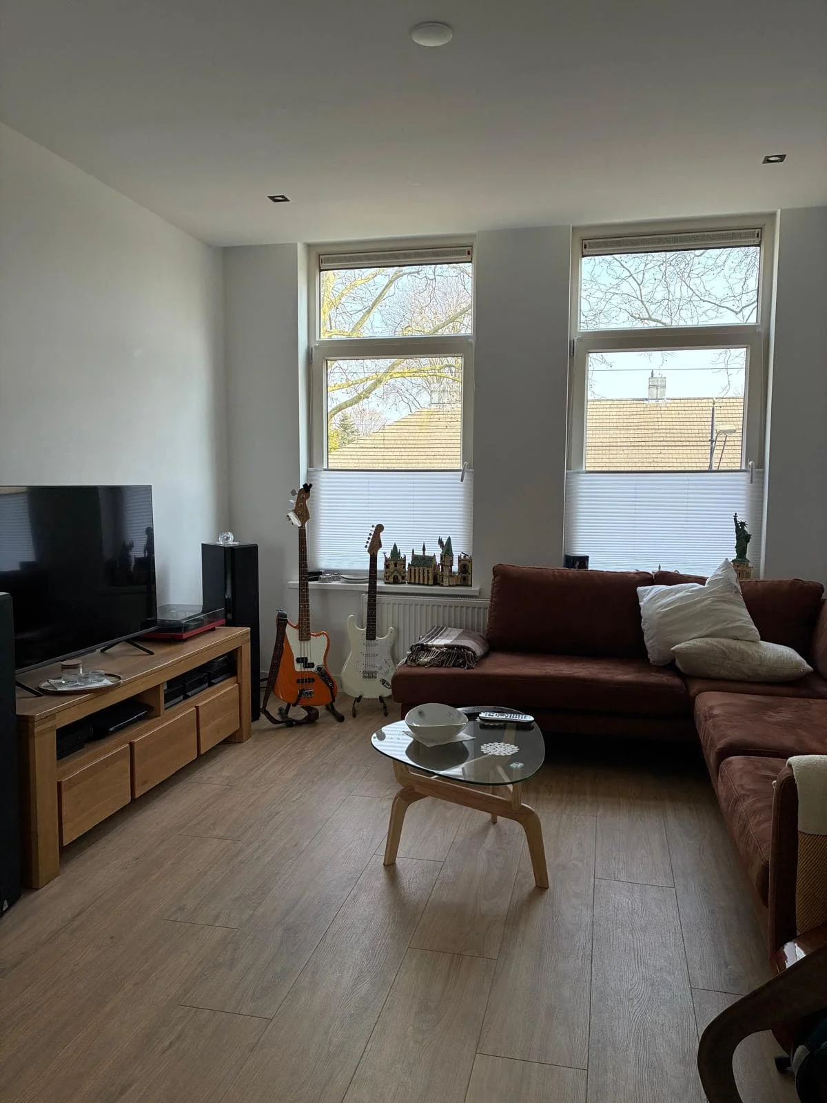 geblurde versie van de foto als achtergrond