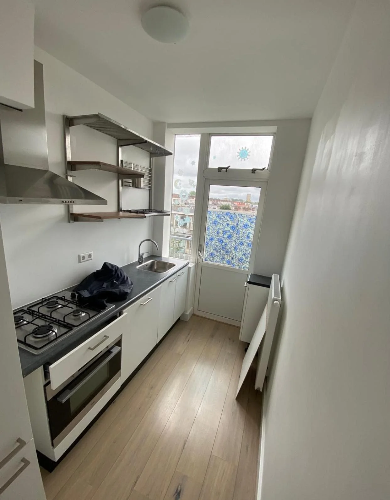 Foto van de Kamer gelegen aan de Veenendaalkade in Den Haag