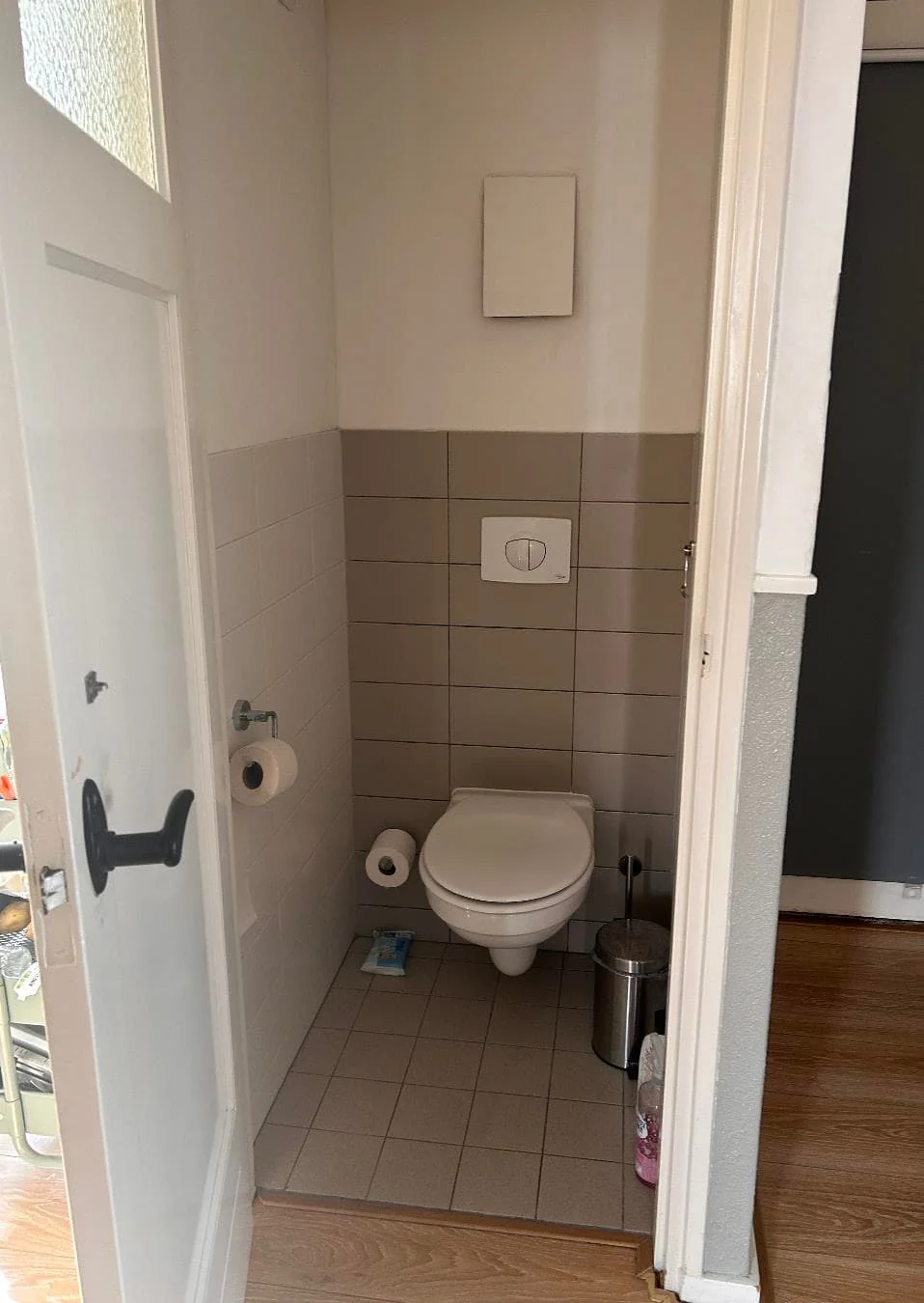 Foto van de Kamer gelegen aan de Delftsevaart in Rotterdam