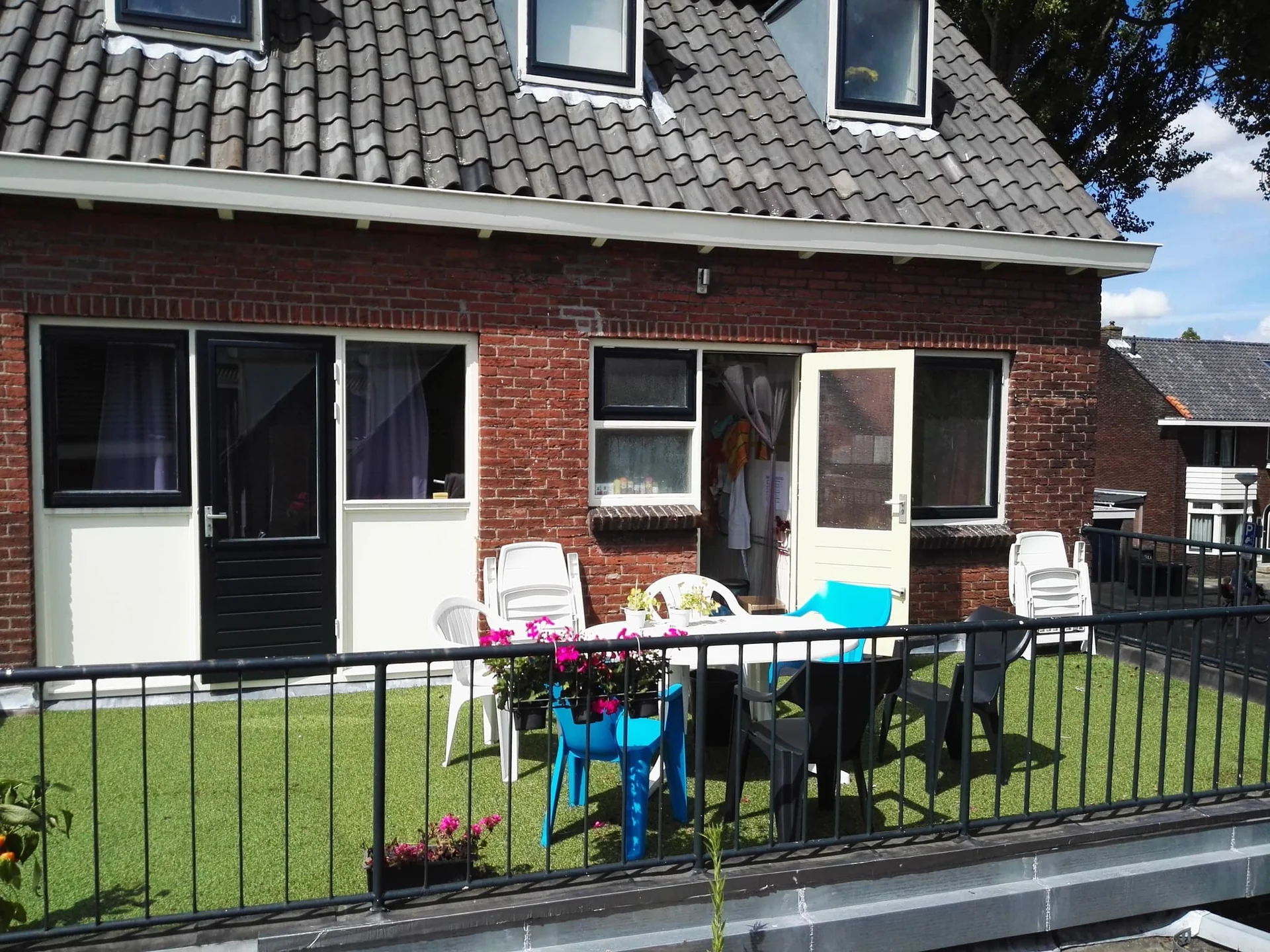 Foto van de Kamer gelegen aan de Eerste Hieronymus van Alphenstraat in Gouda