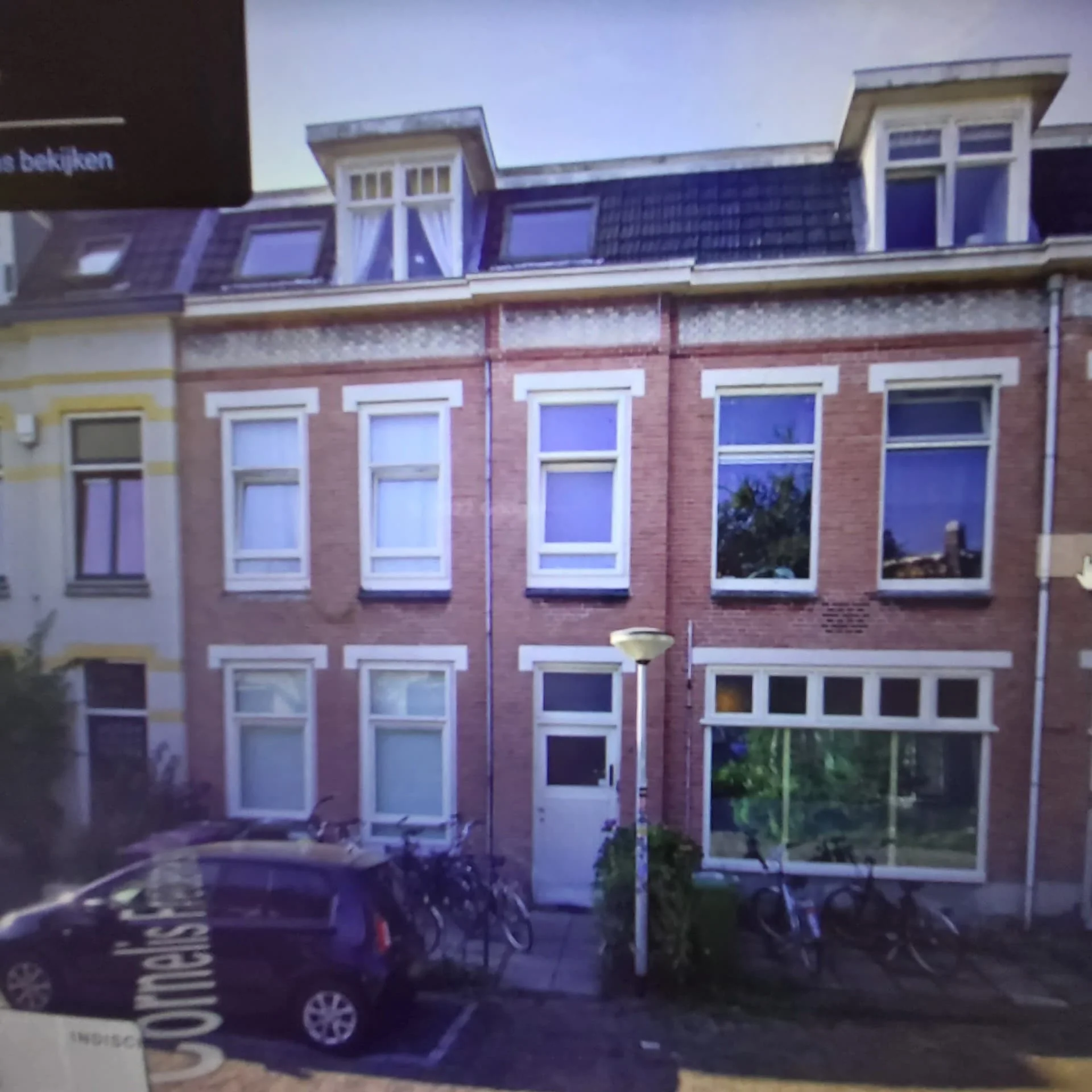 geblurde versie van de foto als achtergrond