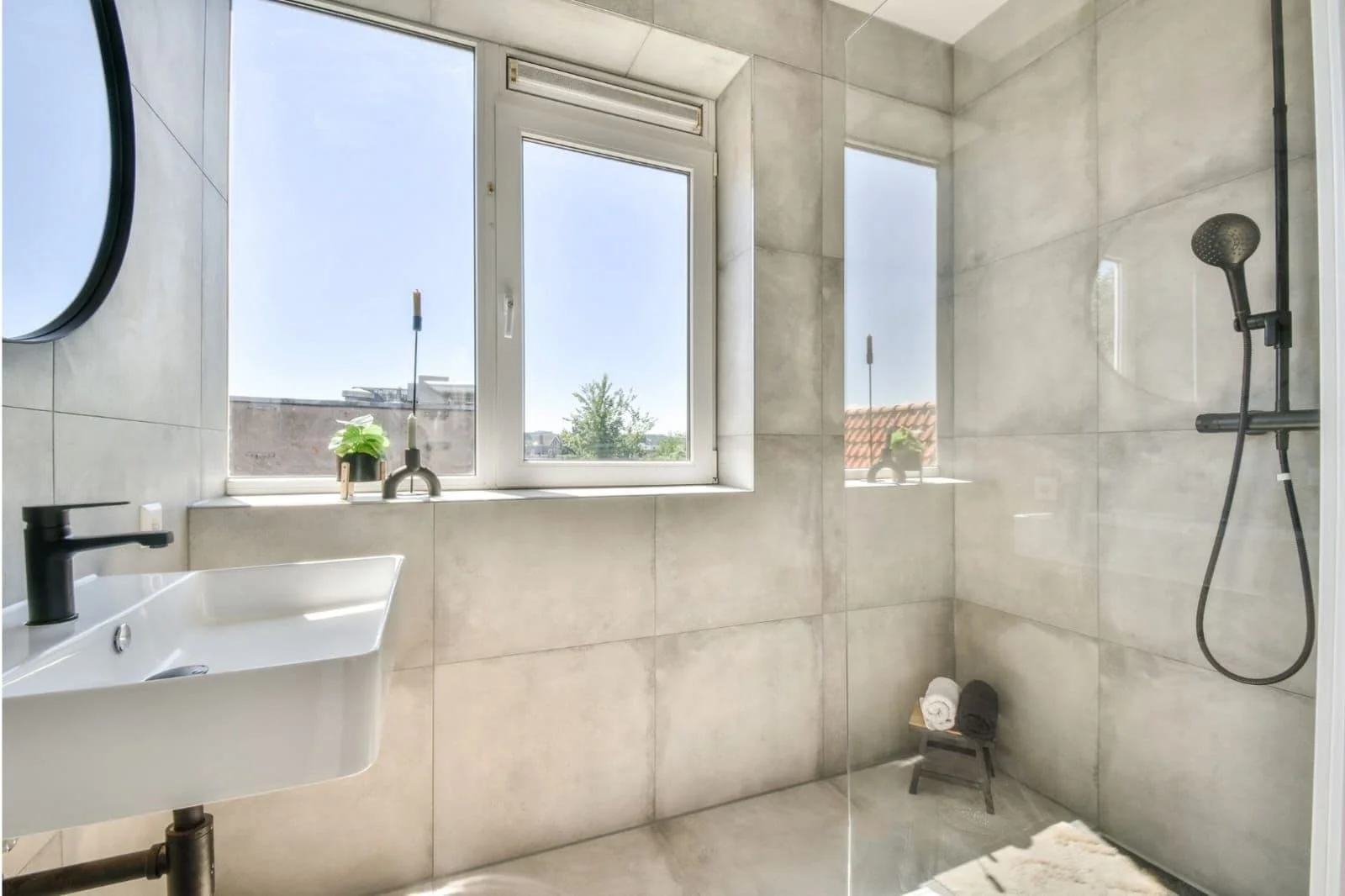 geblurde versie van de foto als achtergrond