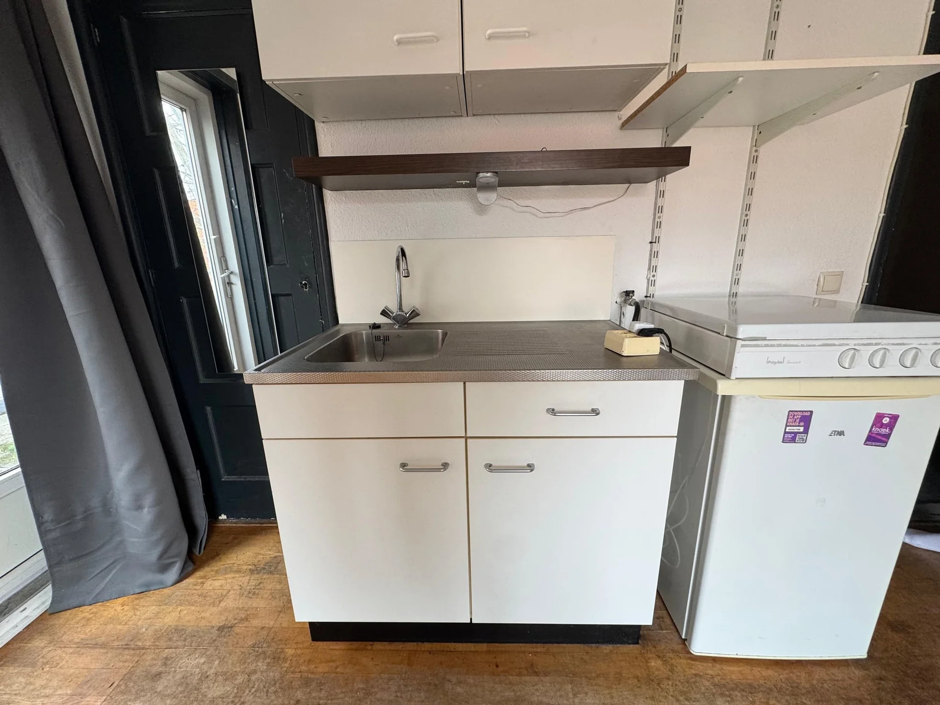 Foto van de Kamer gelegen aan de Admiraal de Ruyterlaan in Groningen