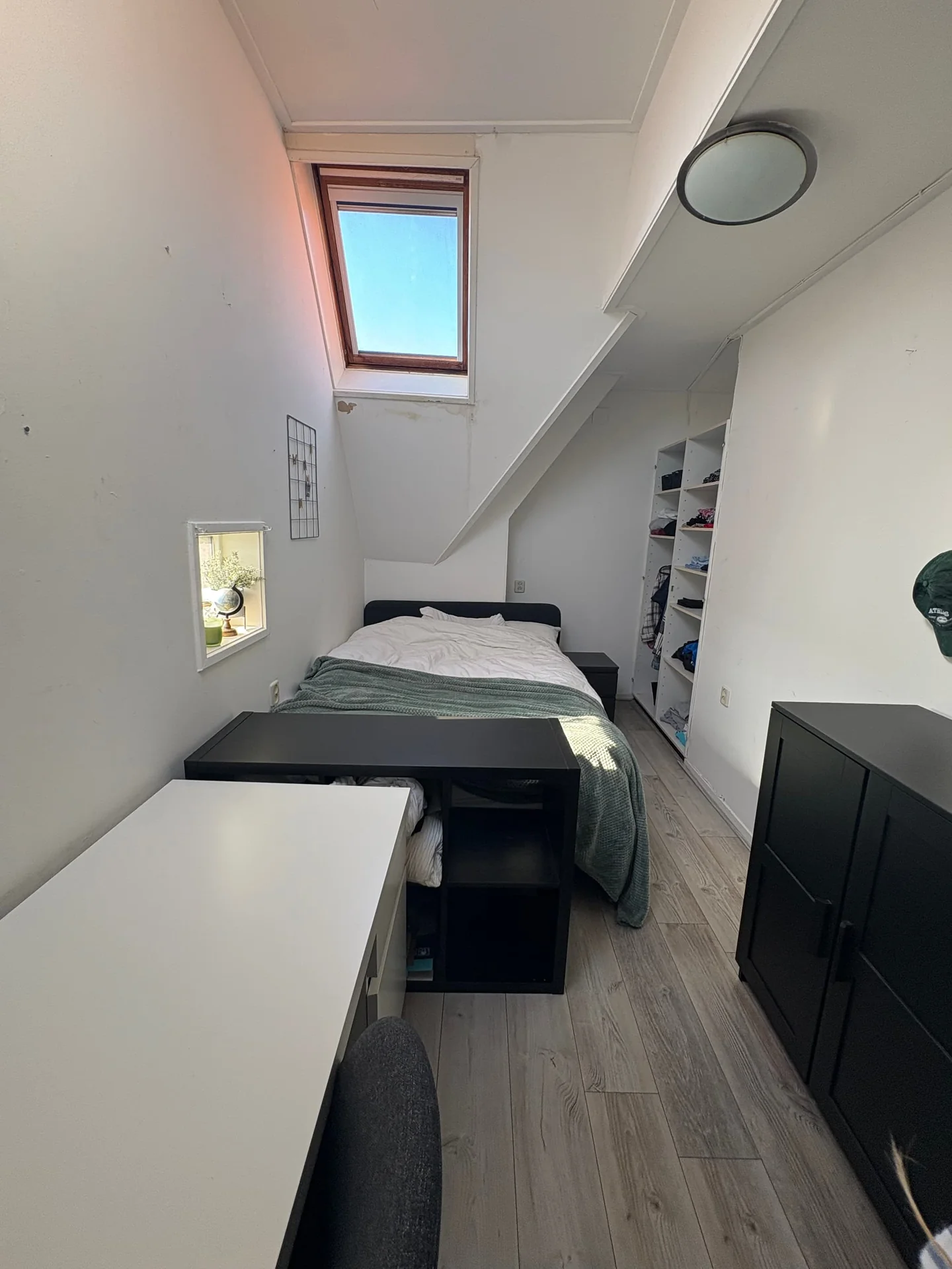 Foto van de Kamer gelegen aan de Ambonstraat in Groningen