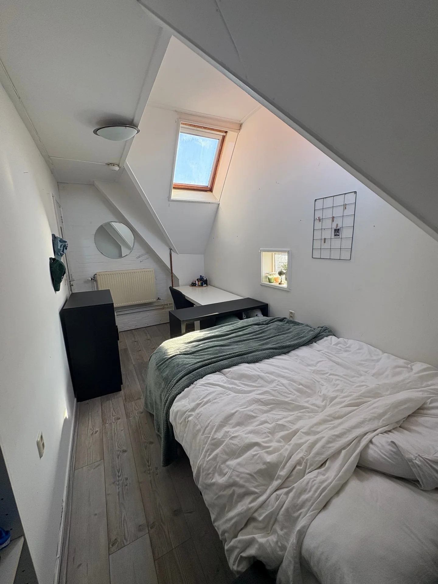 Foto van de Kamer gelegen aan de Ambonstraat in Groningen