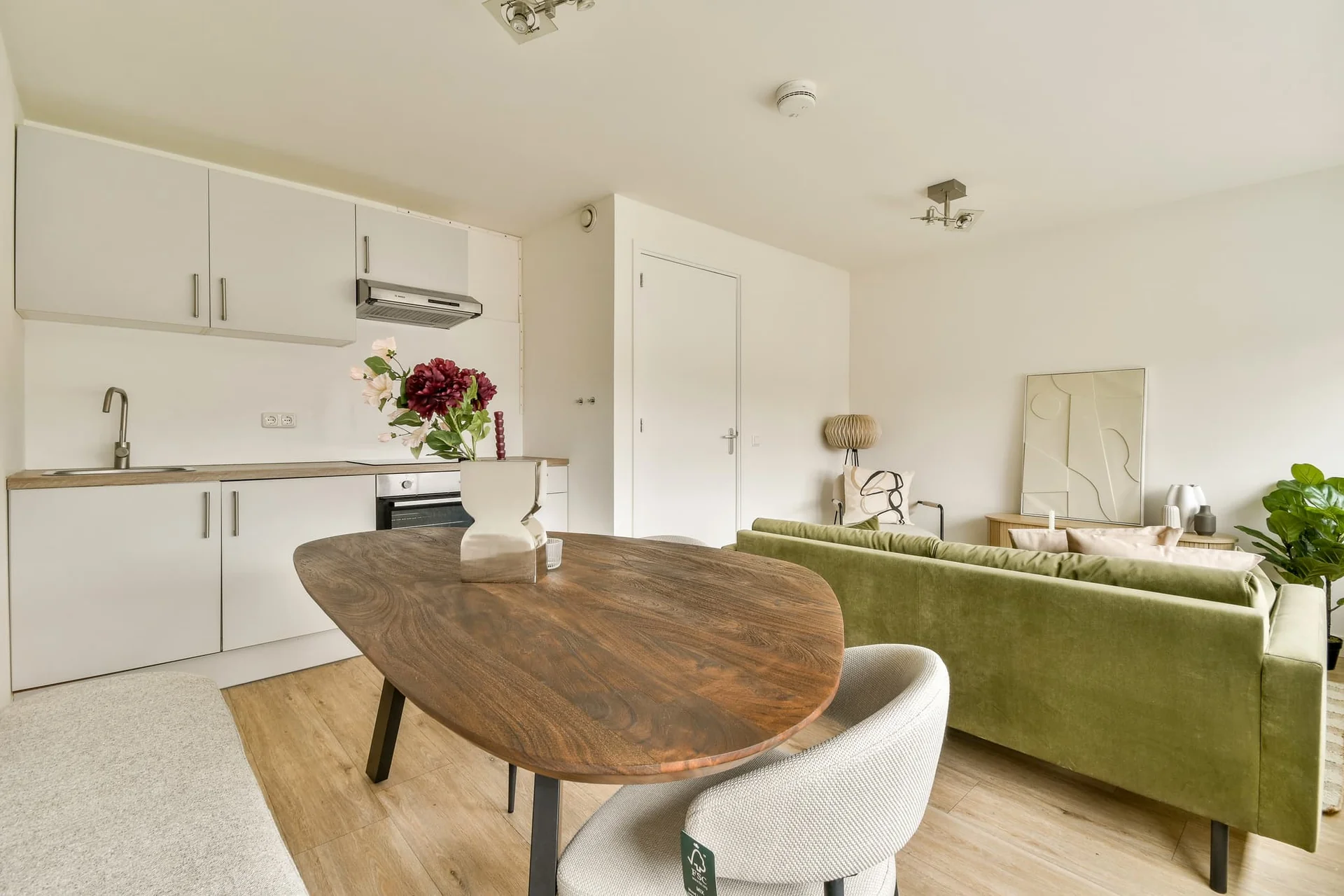 geblurde versie van de foto als achtergrond