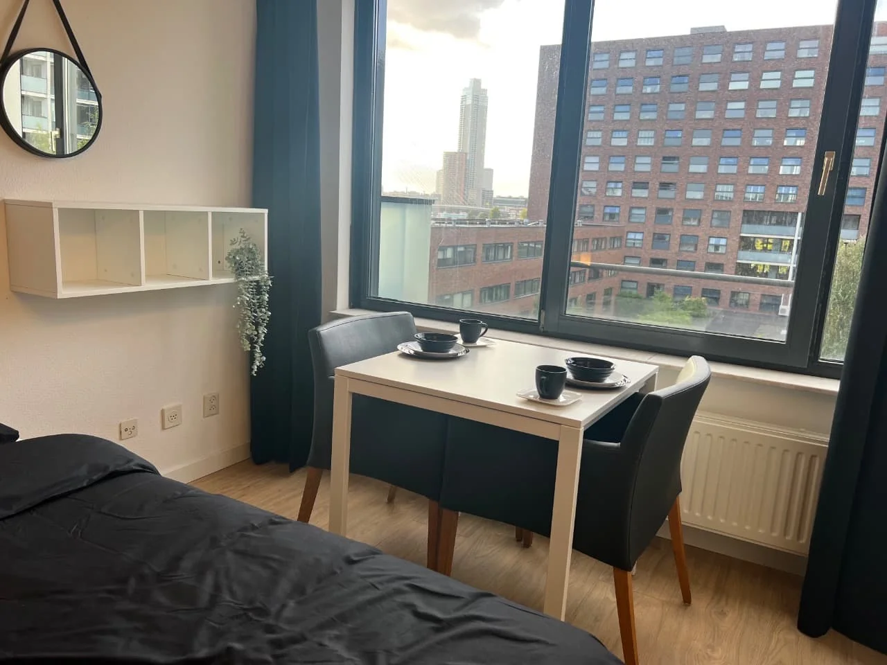 Foto van de Kamer gelegen aan de Helmersstraat in Rotterdam