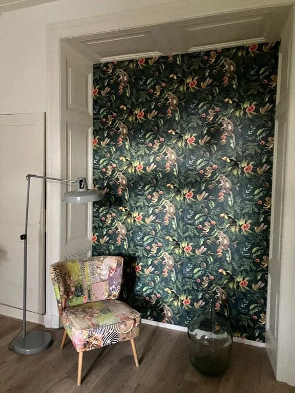 geblurde versie van de foto als achtergrond