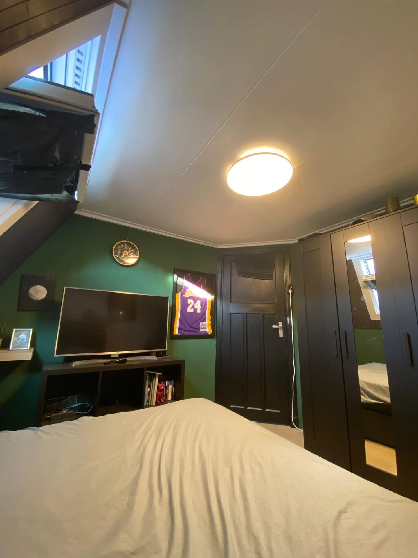 Foto van de Kamer gelegen aan de Hillevliet in Rotterdam