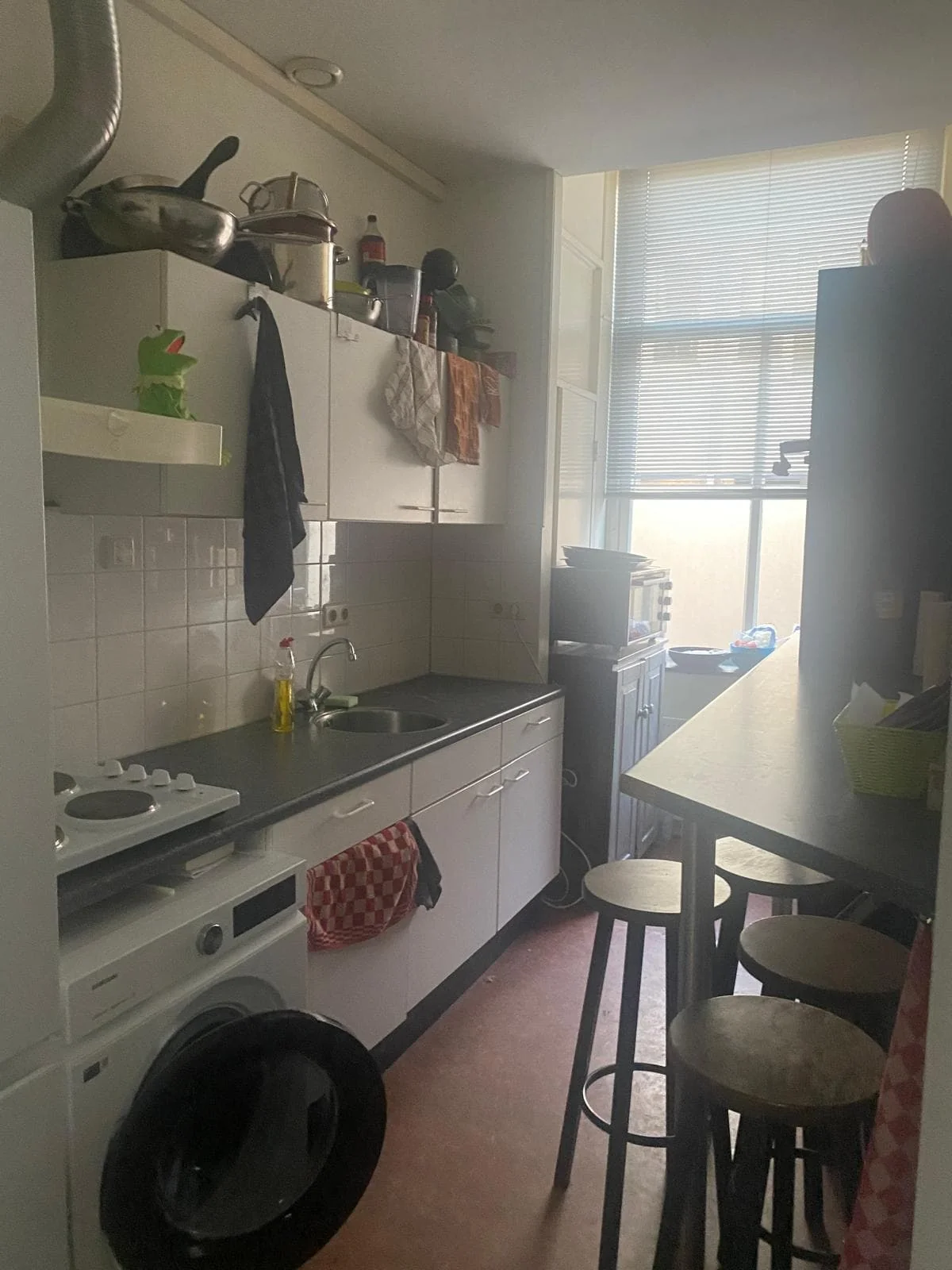 Foto van de Kamer gelegen aan de Hoge Nieuwstraat in Dordrecht