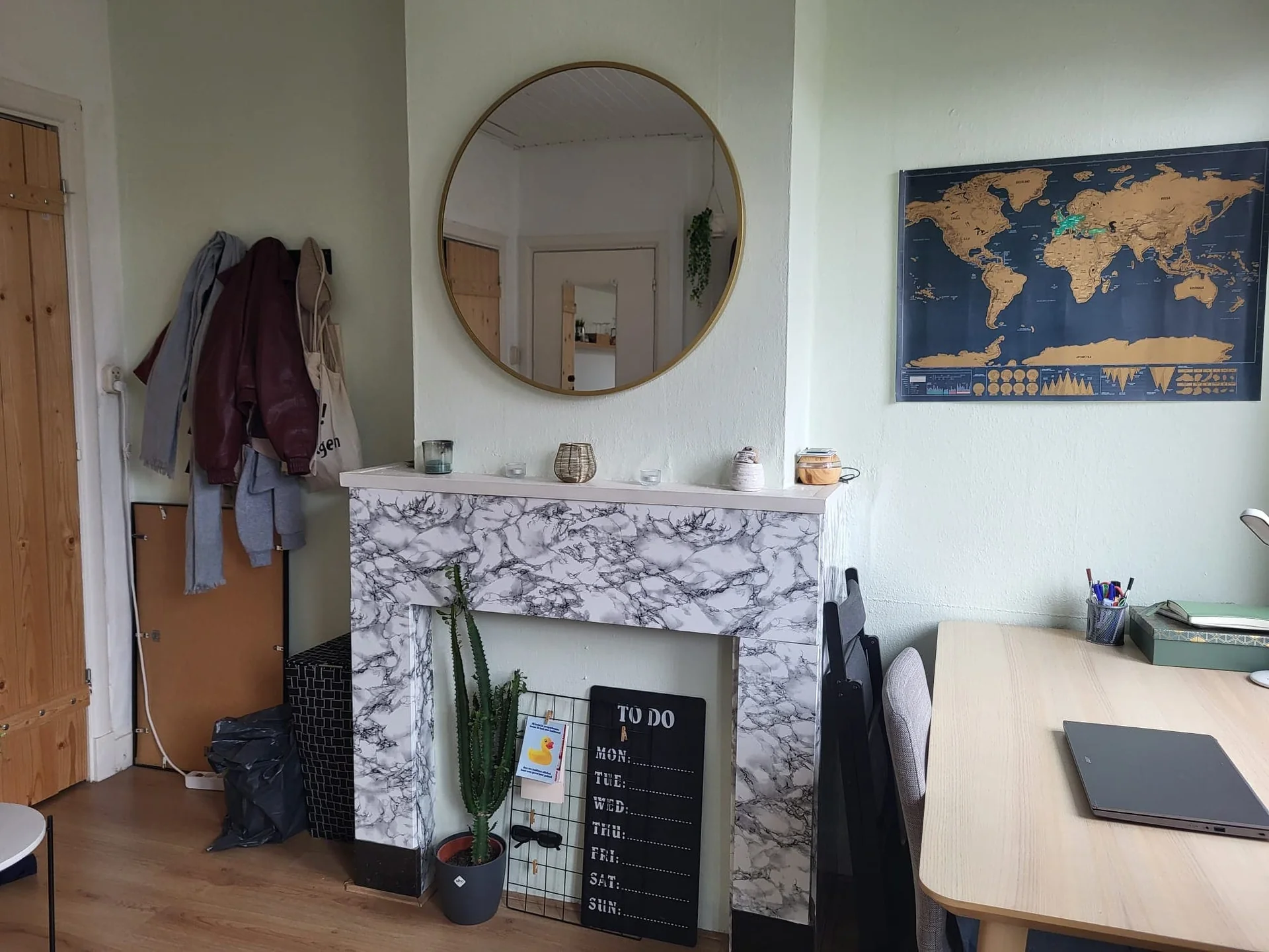 geblurde versie van de foto als achtergrond