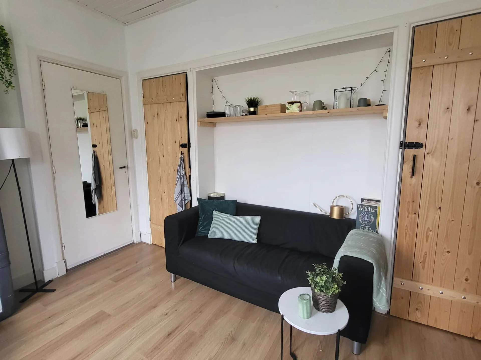 geblurde versie van de foto als achtergrond