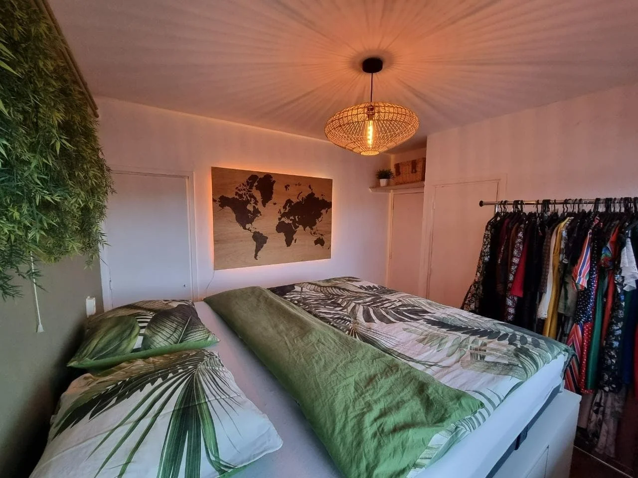 Foto van de Appartement gelegen aan de Burgemeester Hogguerstraat in Amsterdam