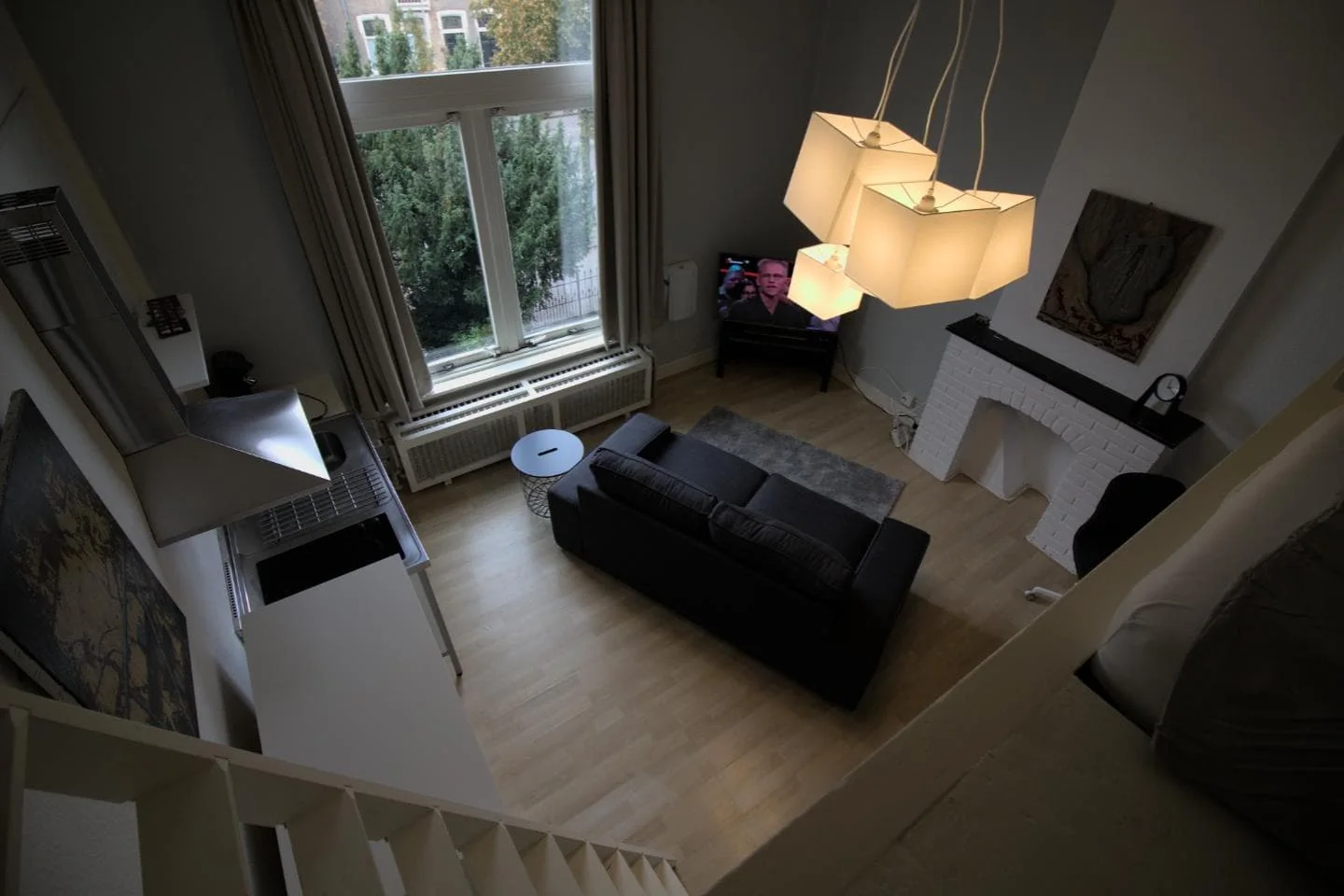 geblurde versie van de foto als achtergrond