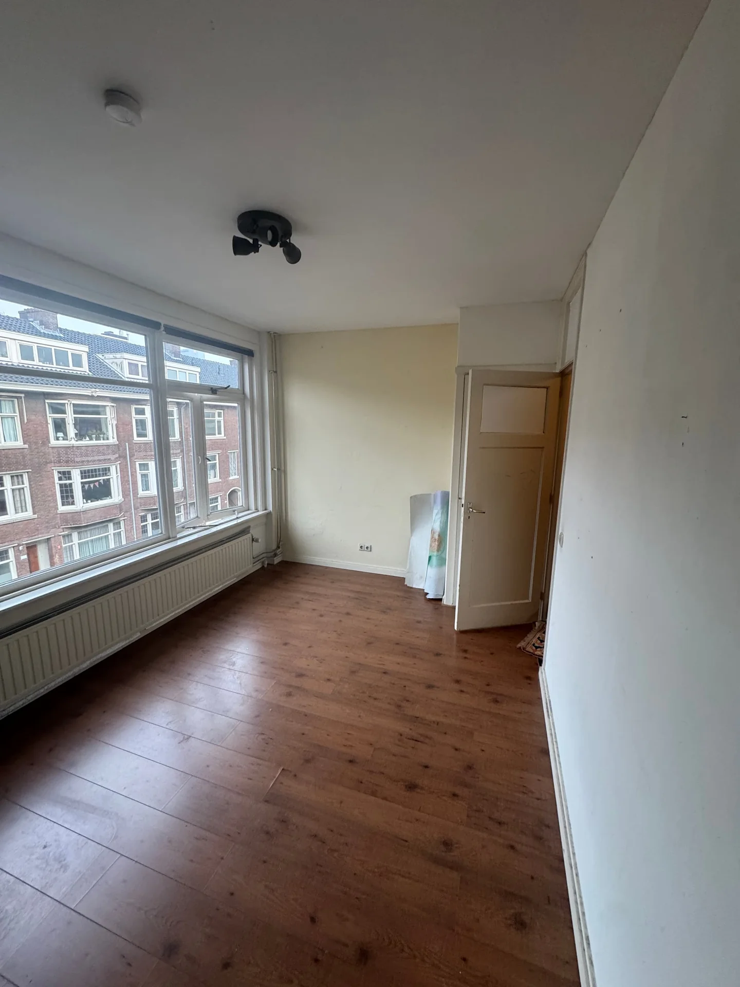 Foto van de Kamer gelegen aan de De Graeffstraat in Rotterdam