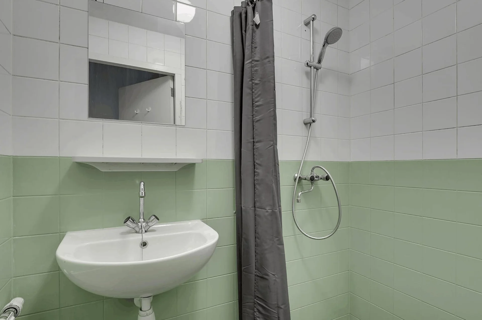 Foto van de Kamer gelegen aan de Sweder van Zuylenweg in Utrecht