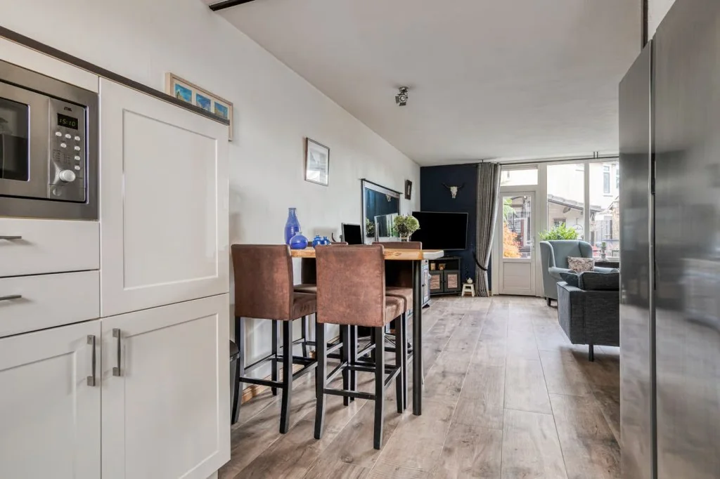 geblurde versie van de foto als achtergrond