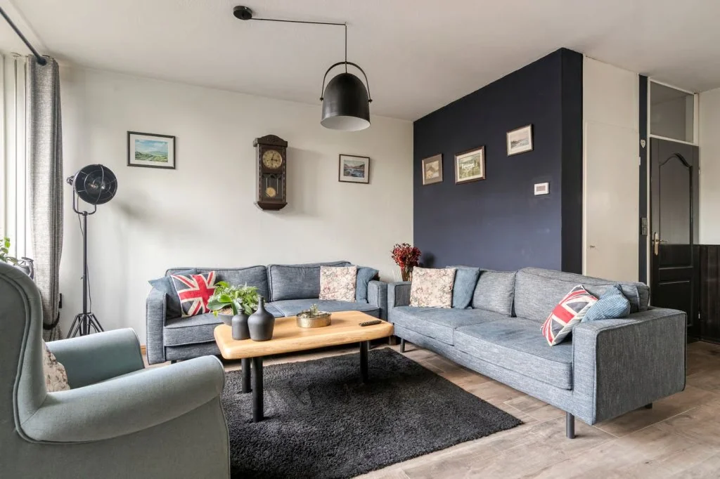 geblurde versie van de foto als achtergrond