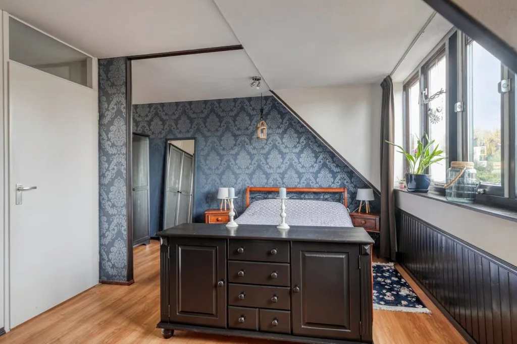 geblurde versie van de foto als achtergrond