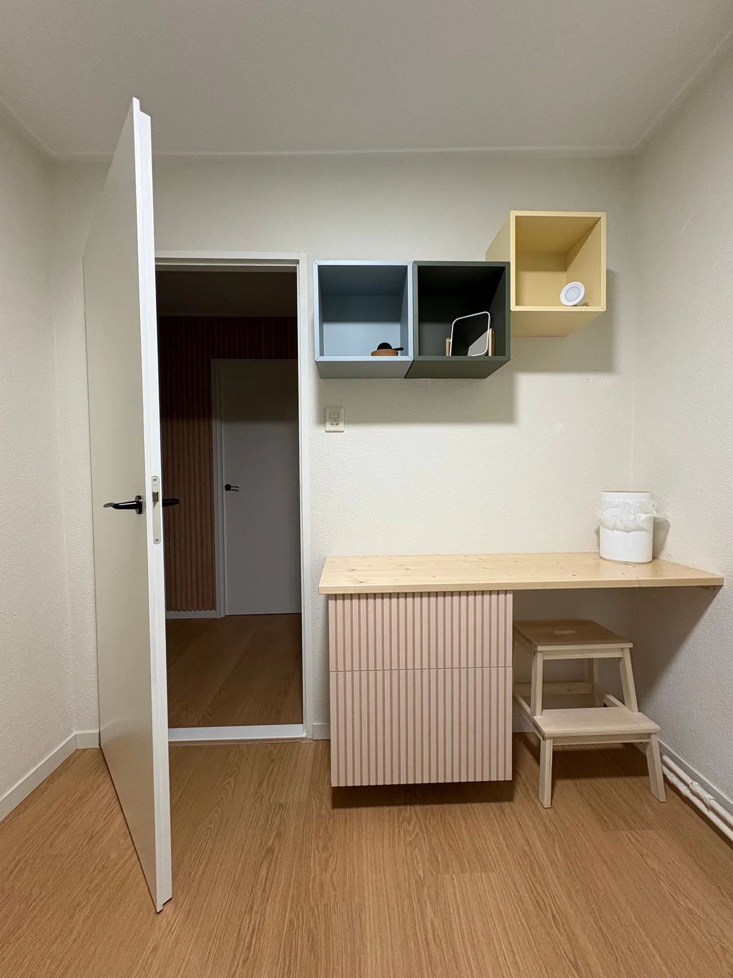 geblurde versie van de foto als achtergrond