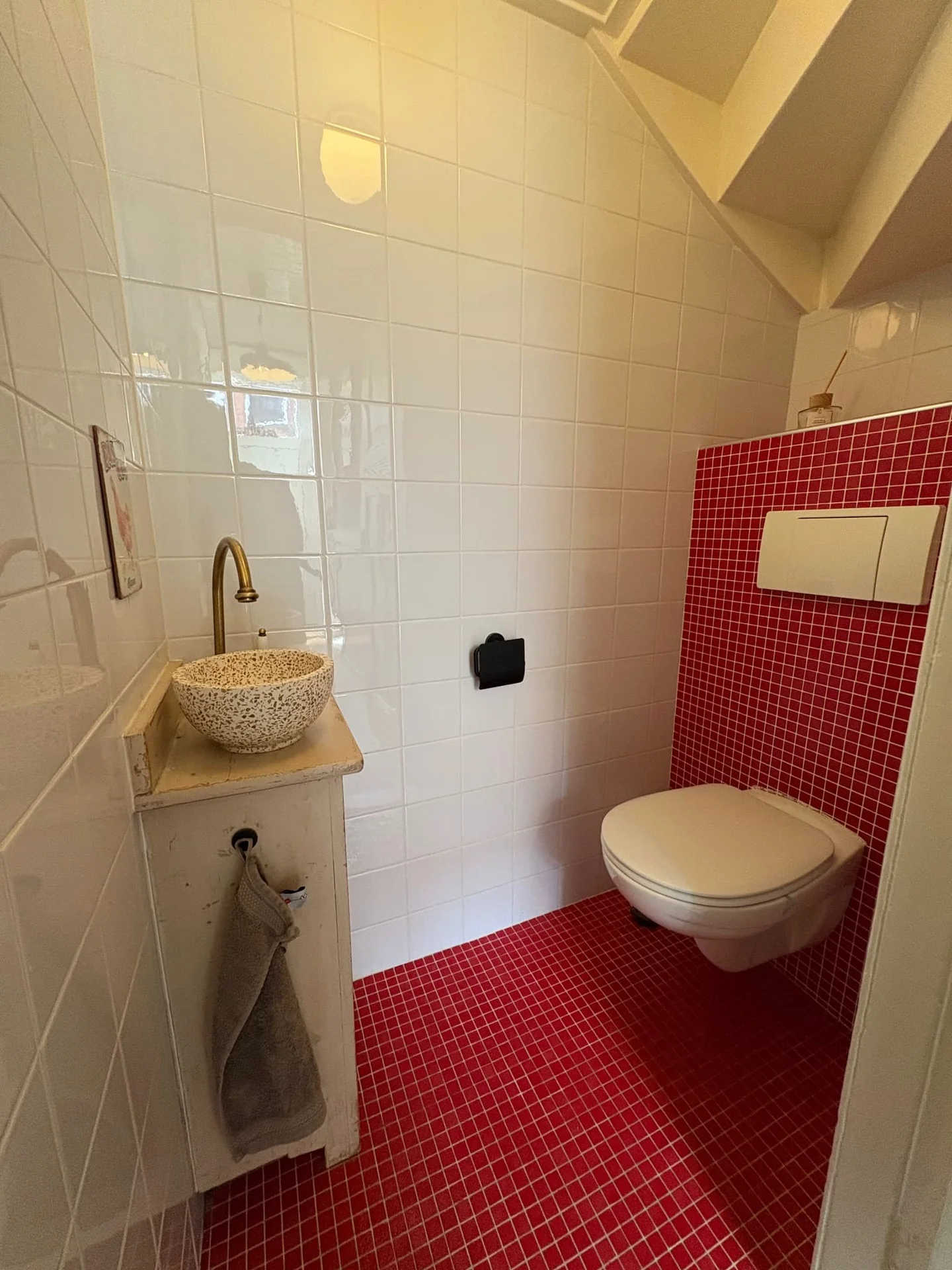 geblurde versie van de foto als achtergrond