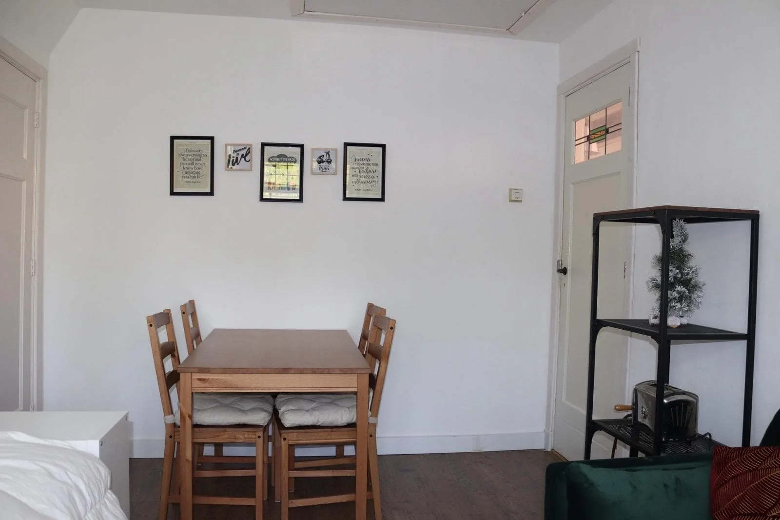 Foto van de Kamer gelegen aan de Boergoensevliet in Rotterdam