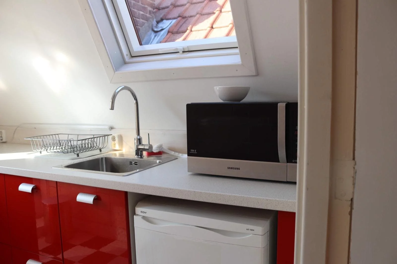 Foto van de Kamer gelegen aan de Boergoensevliet in Rotterdam