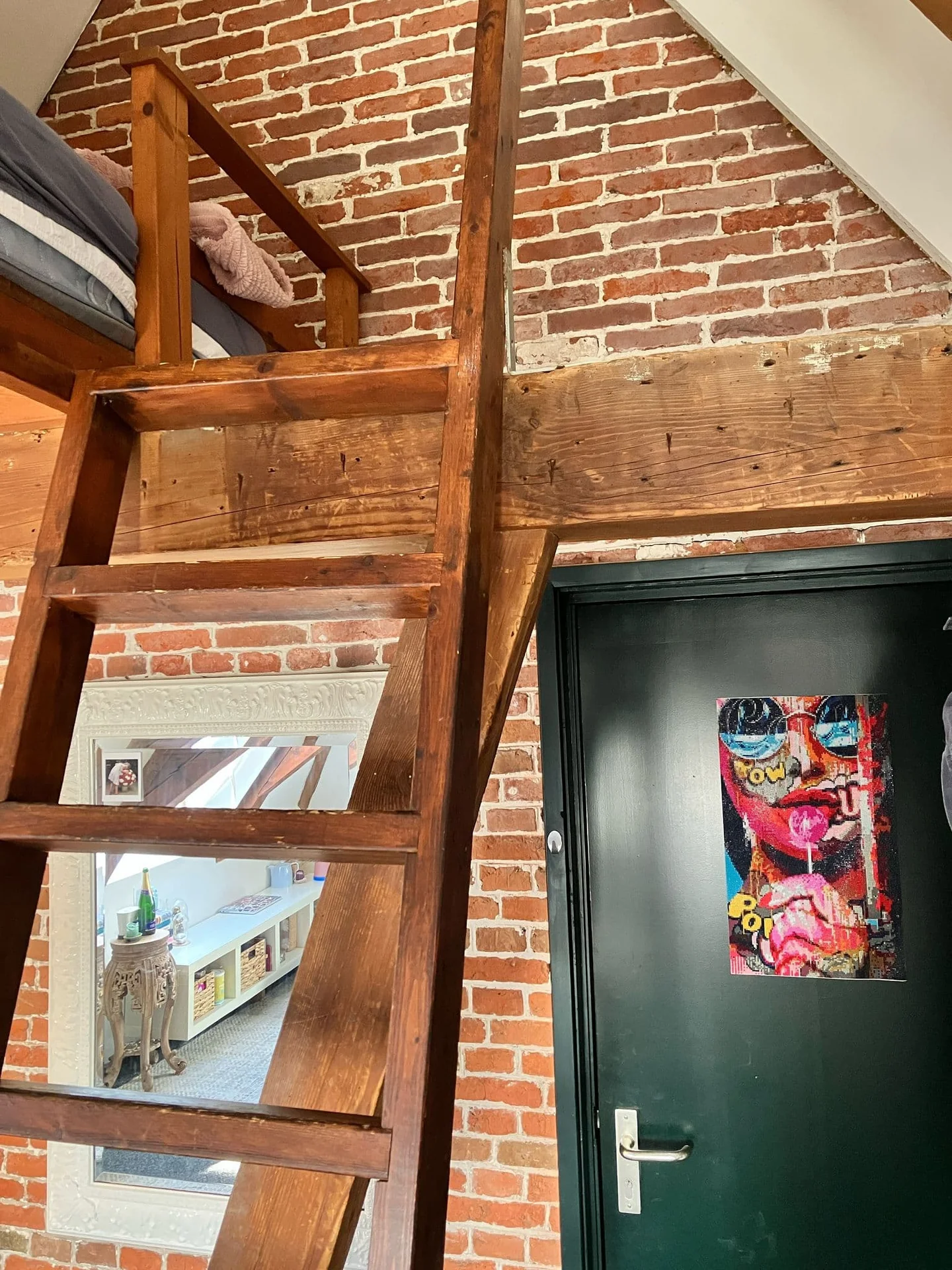 geblurde versie van de foto als achtergrond