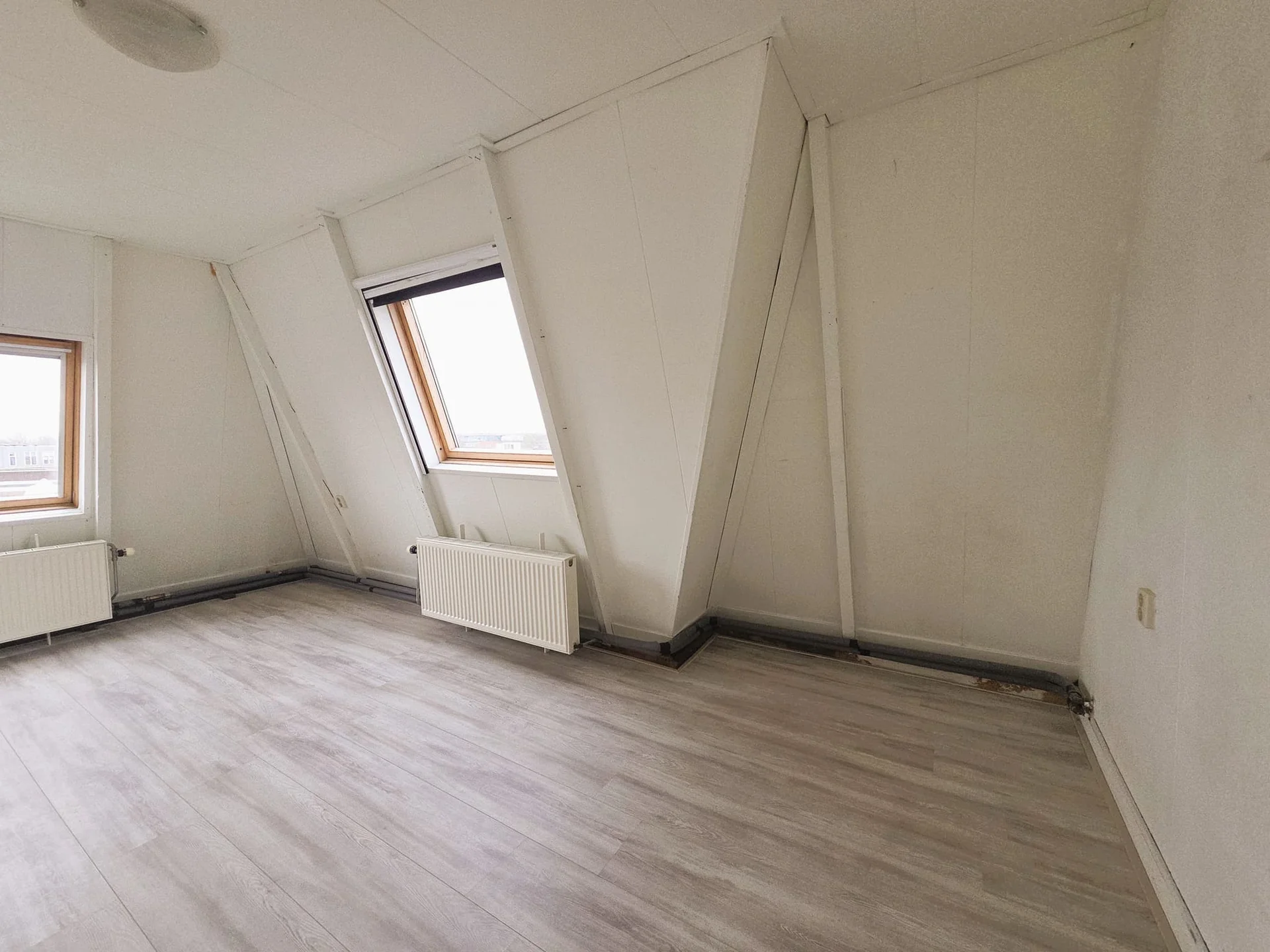 Foto van de Kamer gelegen aan de Sontdwarsstraat in Leeuwarden