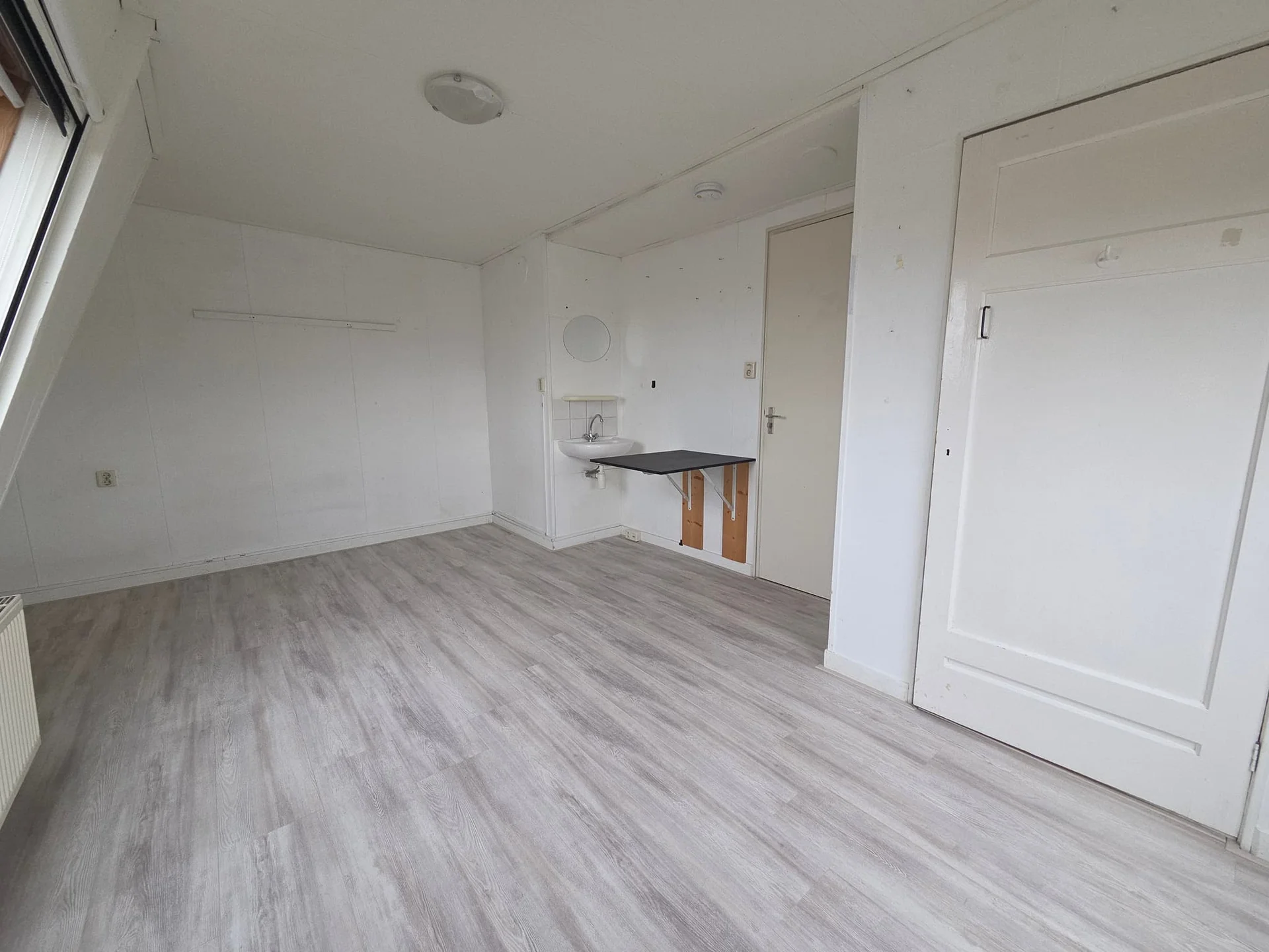 Foto van de Kamer gelegen aan de Spoorstraat in Leeuwarden