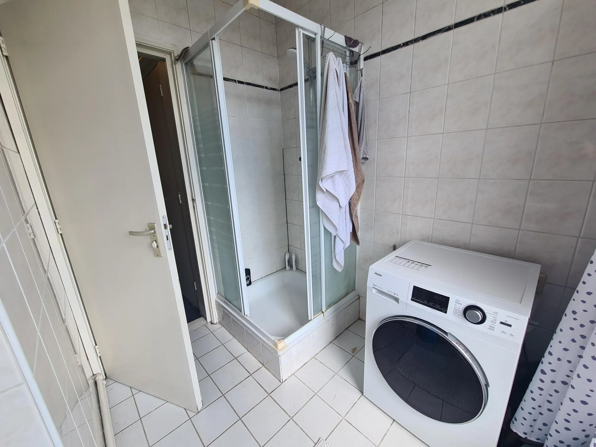 Foto van de Kamer gelegen aan de Spoorstraat in Leeuwarden