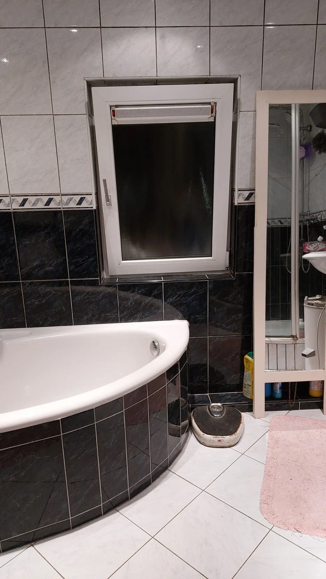 Foto van de Kamer gelegen aan de van Beethovenlaan in Eindhoven