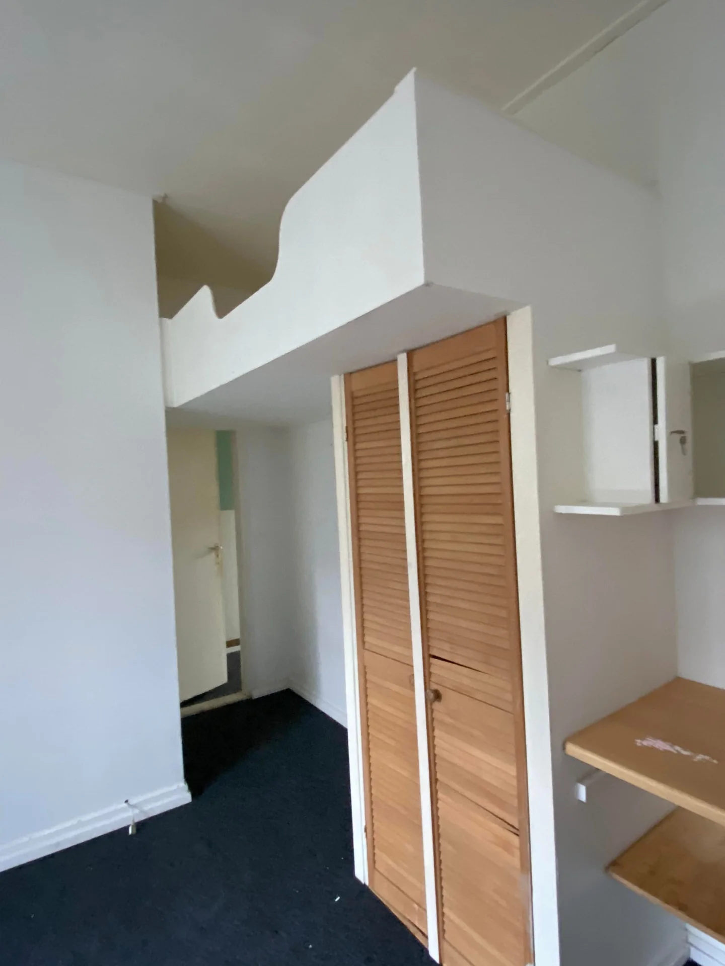 Foto van de Kamer gelegen aan de 1e Saskiadwarsstraat in Leeuwarden