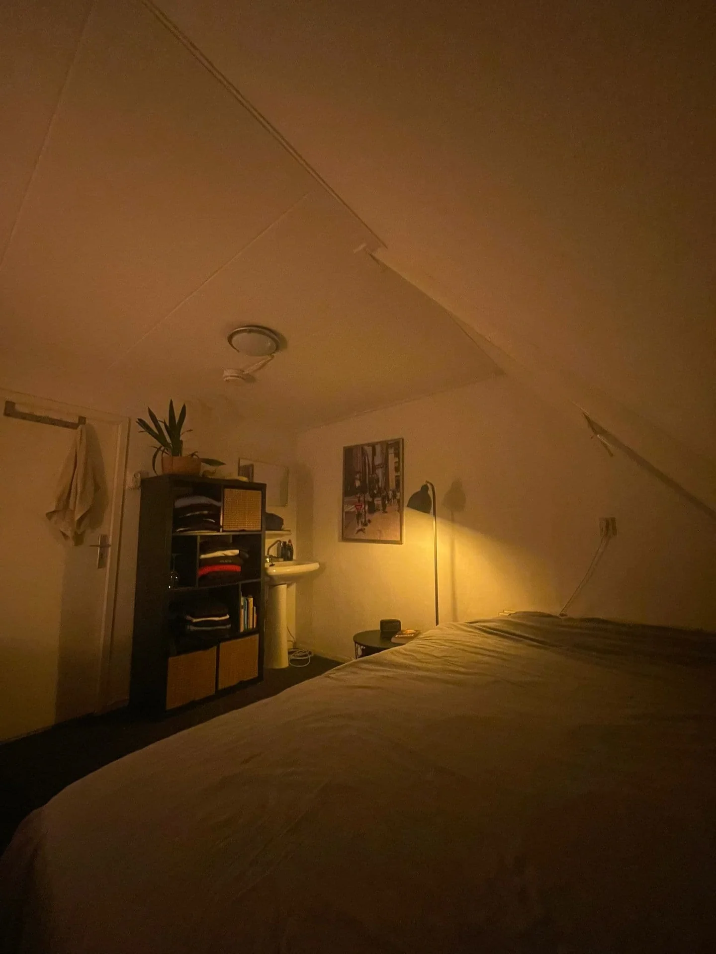 Foto van de Kamer gelegen aan de Eebuurt in Leeuwarden