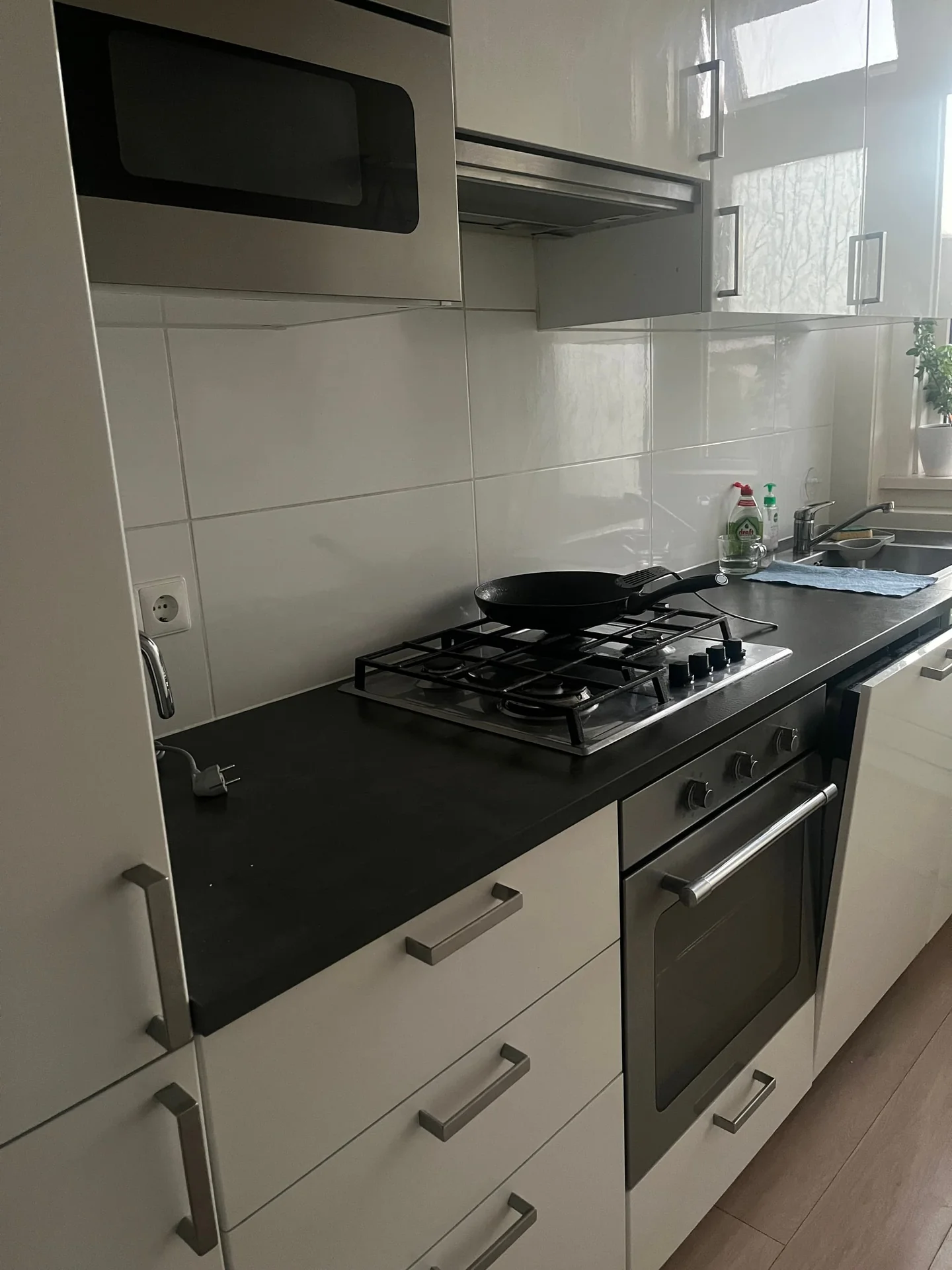 Foto van de Kamer gelegen aan de Veenendaalkade in Den Haag