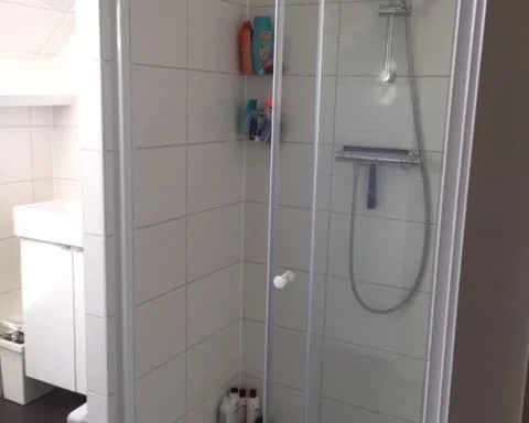 Foto van de Kamer gelegen aan de Adelaarstraat in Badhoevedorp