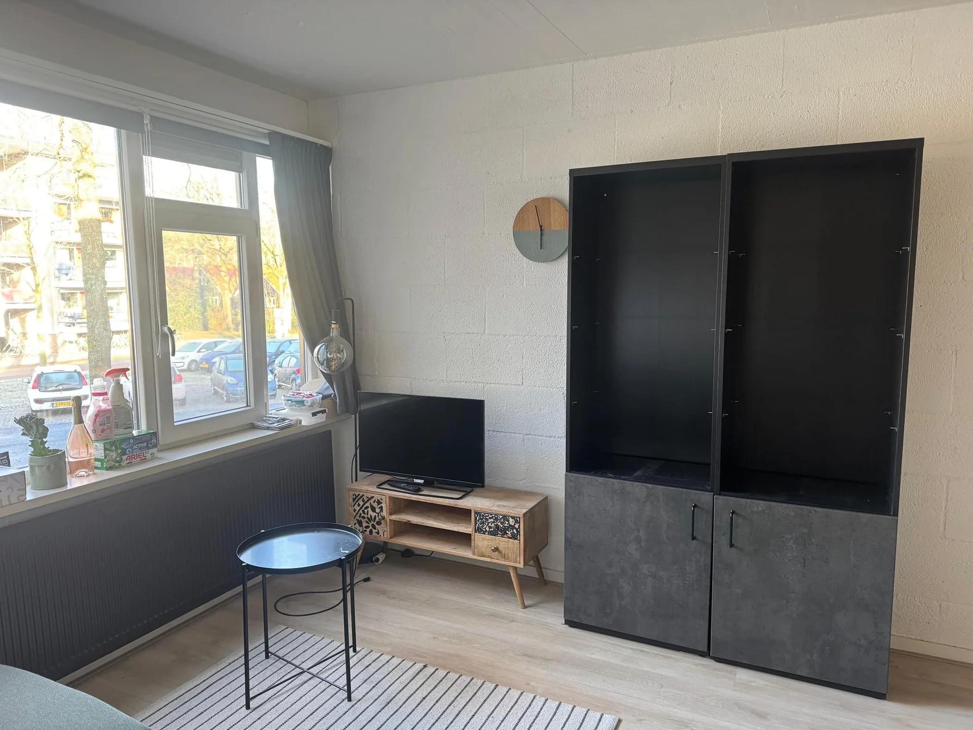 geblurde versie van de foto als achtergrond