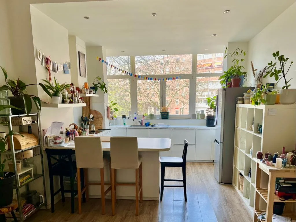 Foto van de Kamer gelegen aan de Bergweg in Rotterdam