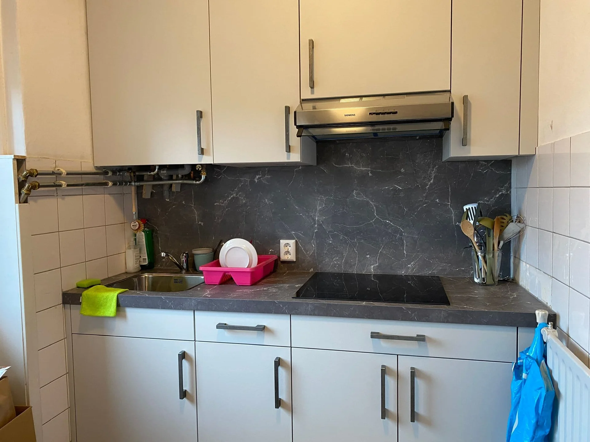 geblurde versie van de foto als achtergrond