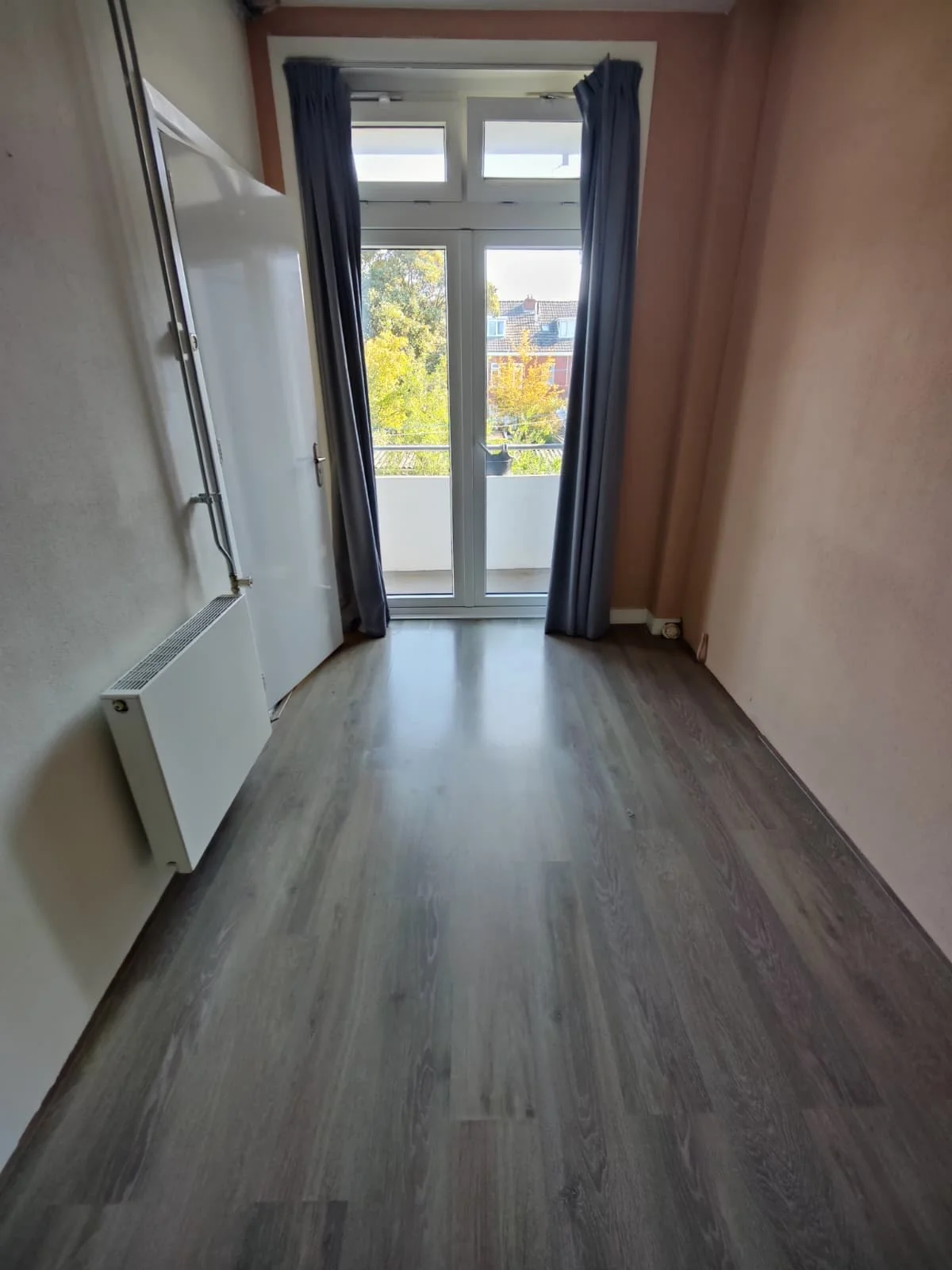 Foto van de Kamer gelegen aan de Van Swinderenstraat in Groningen