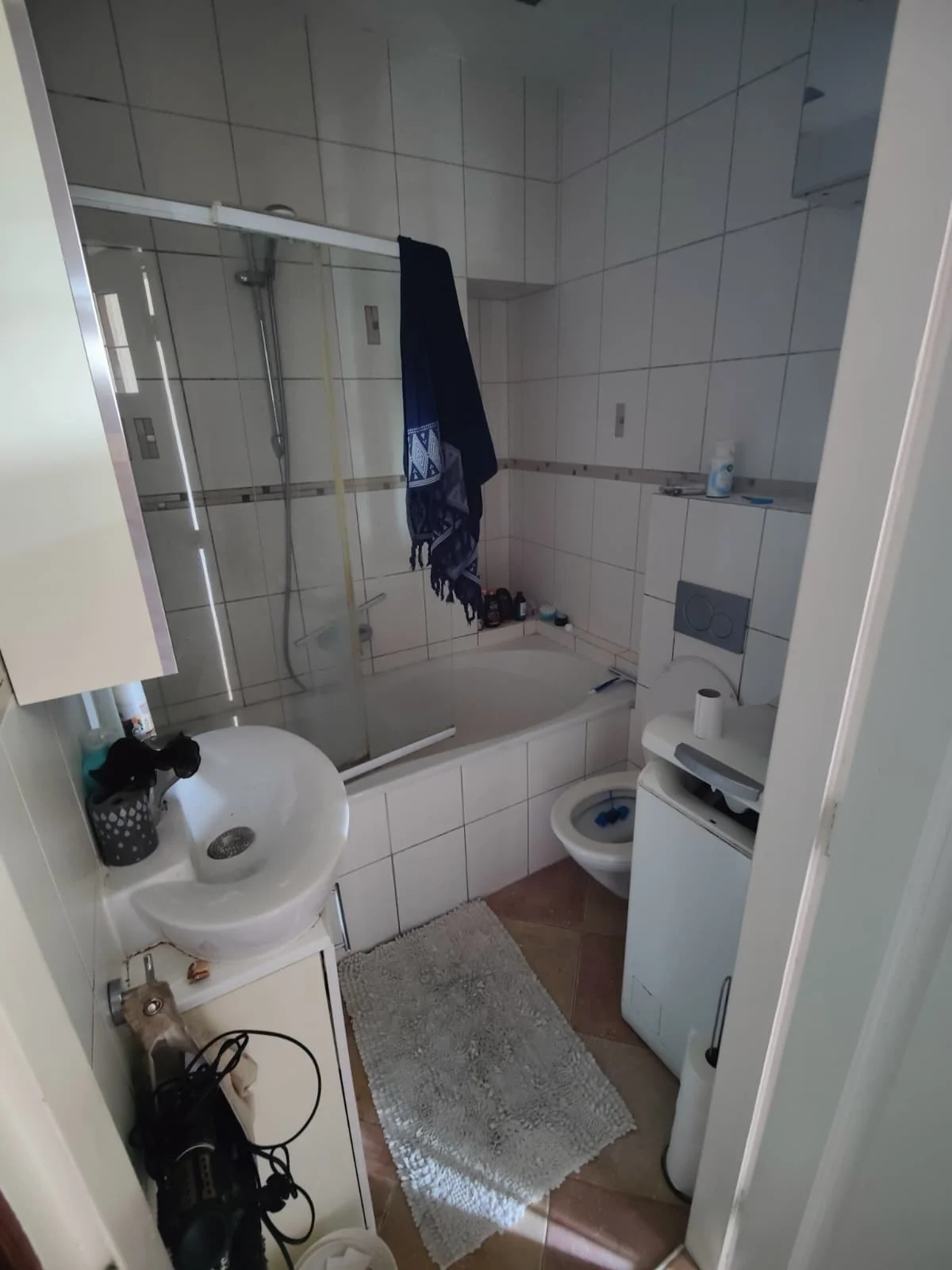 Foto van de Kamer gelegen aan de Van Swinderenstraat in Groningen