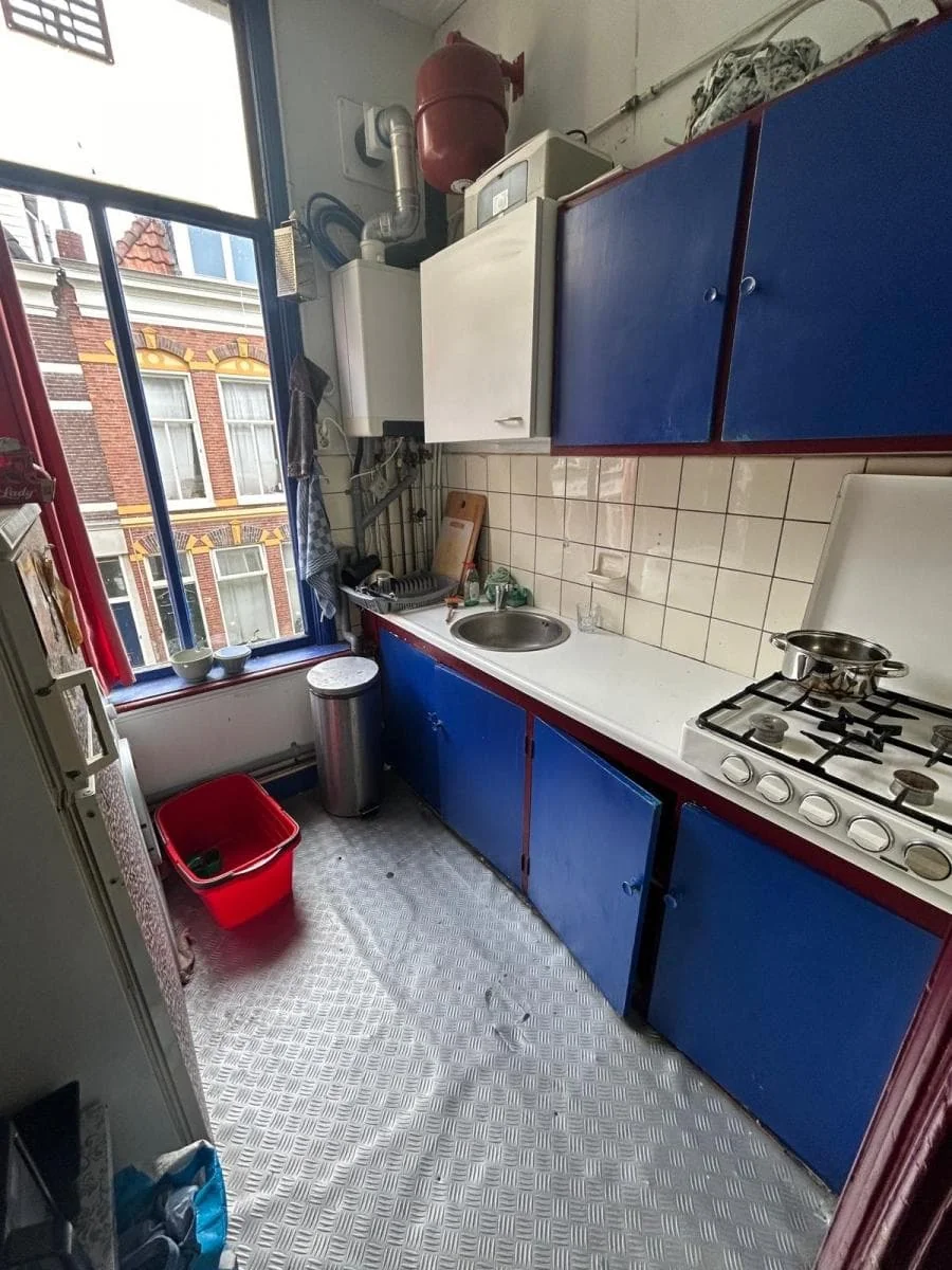 geblurde versie van de foto als achtergrond