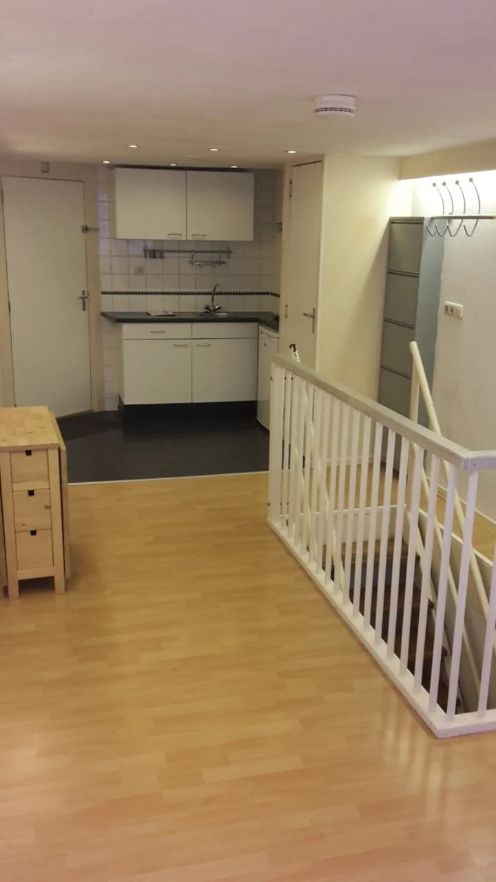 geblurde versie van de foto als achtergrond