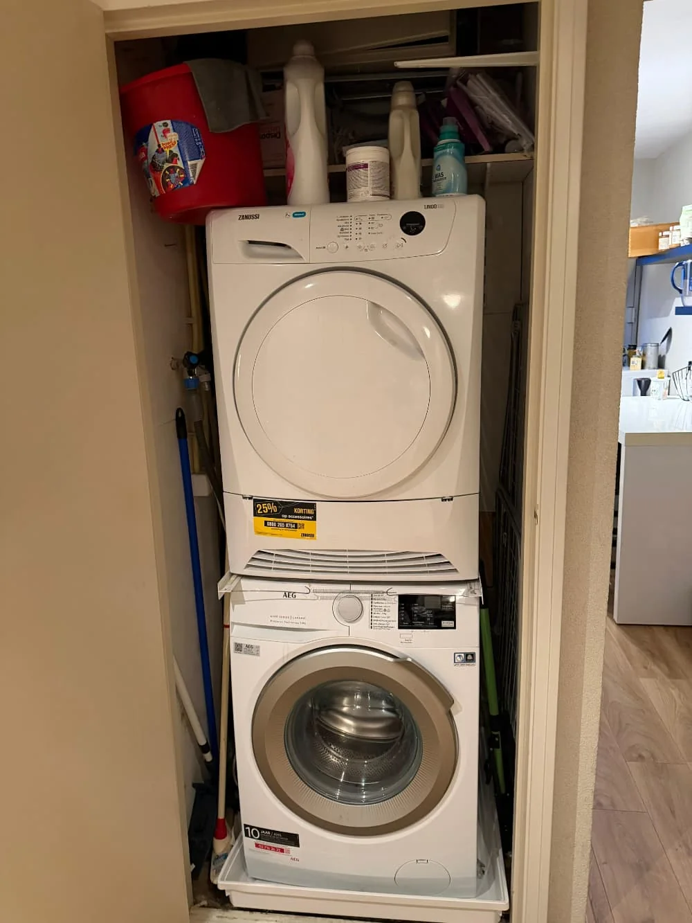 geblurde versie van de foto als achtergrond