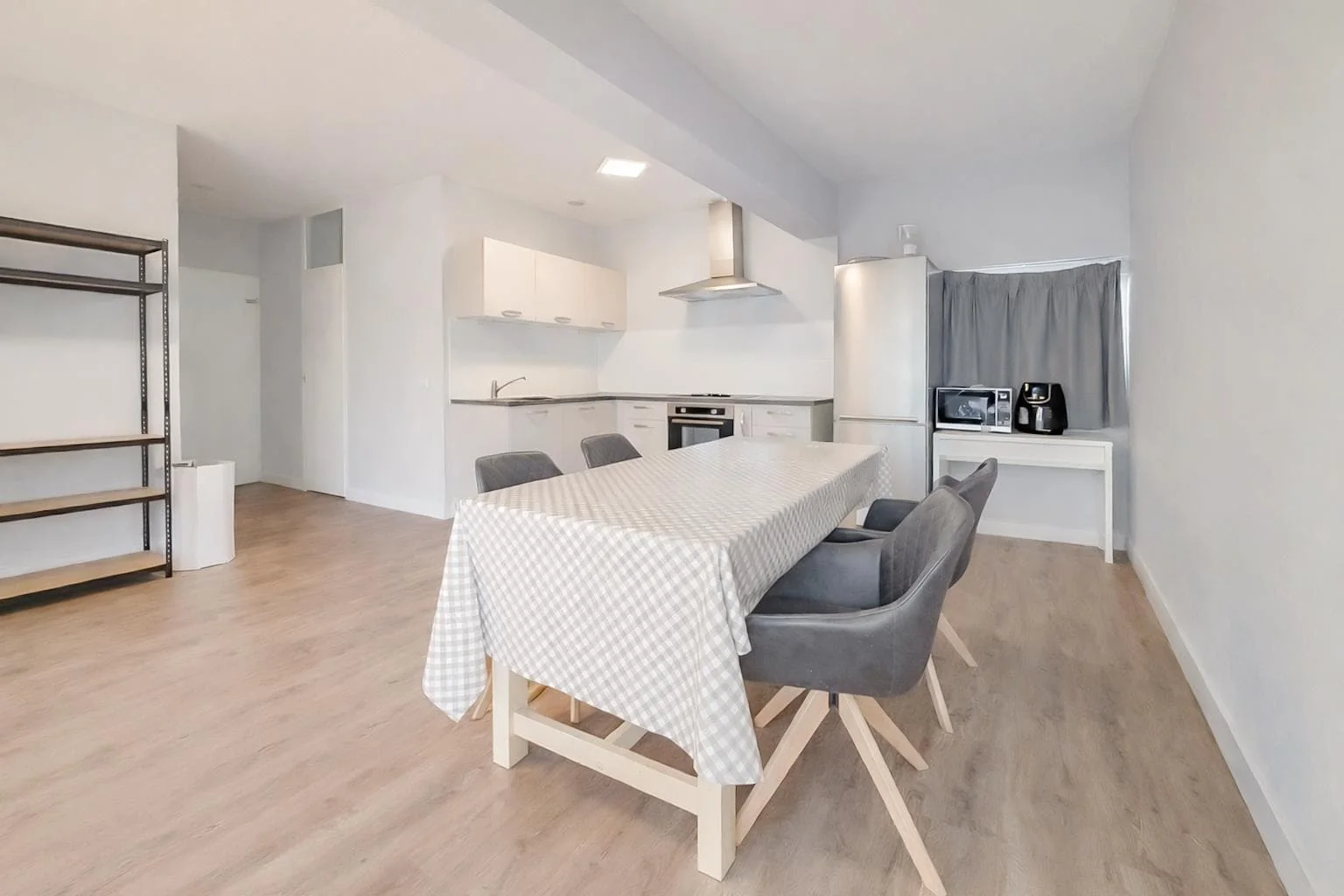 geblurde versie van de foto als achtergrond