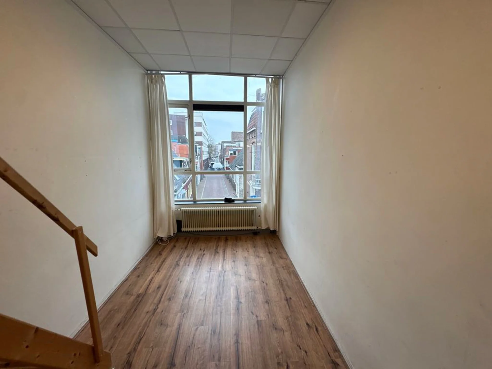 Foto van de Kamer gelegen aan de Herebinnensingel in Groningen